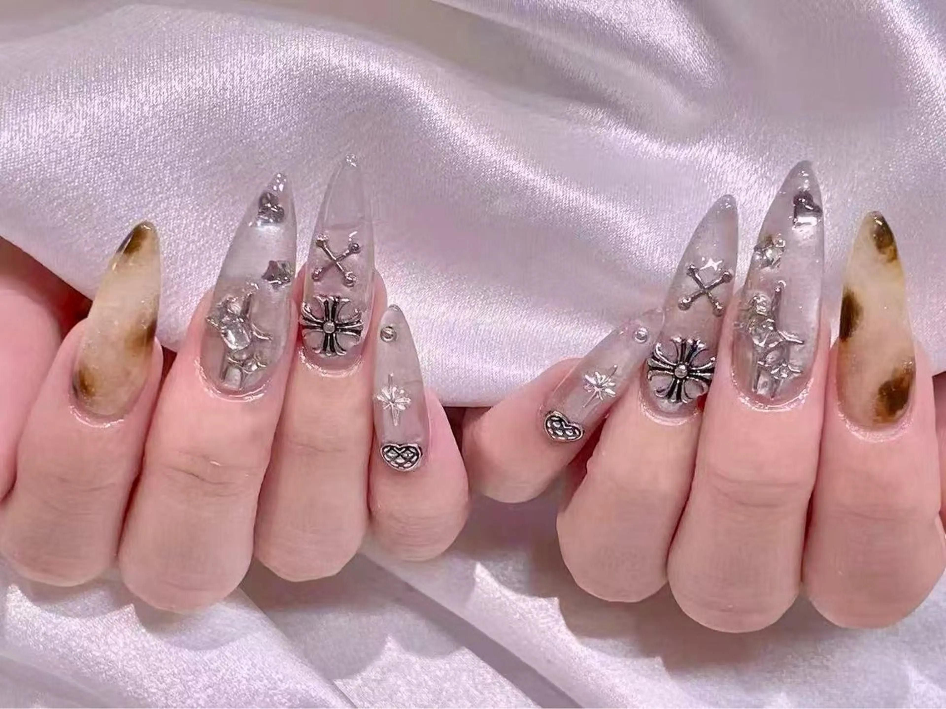 ネイル ハンドネイル リン リンのネイルデザイン