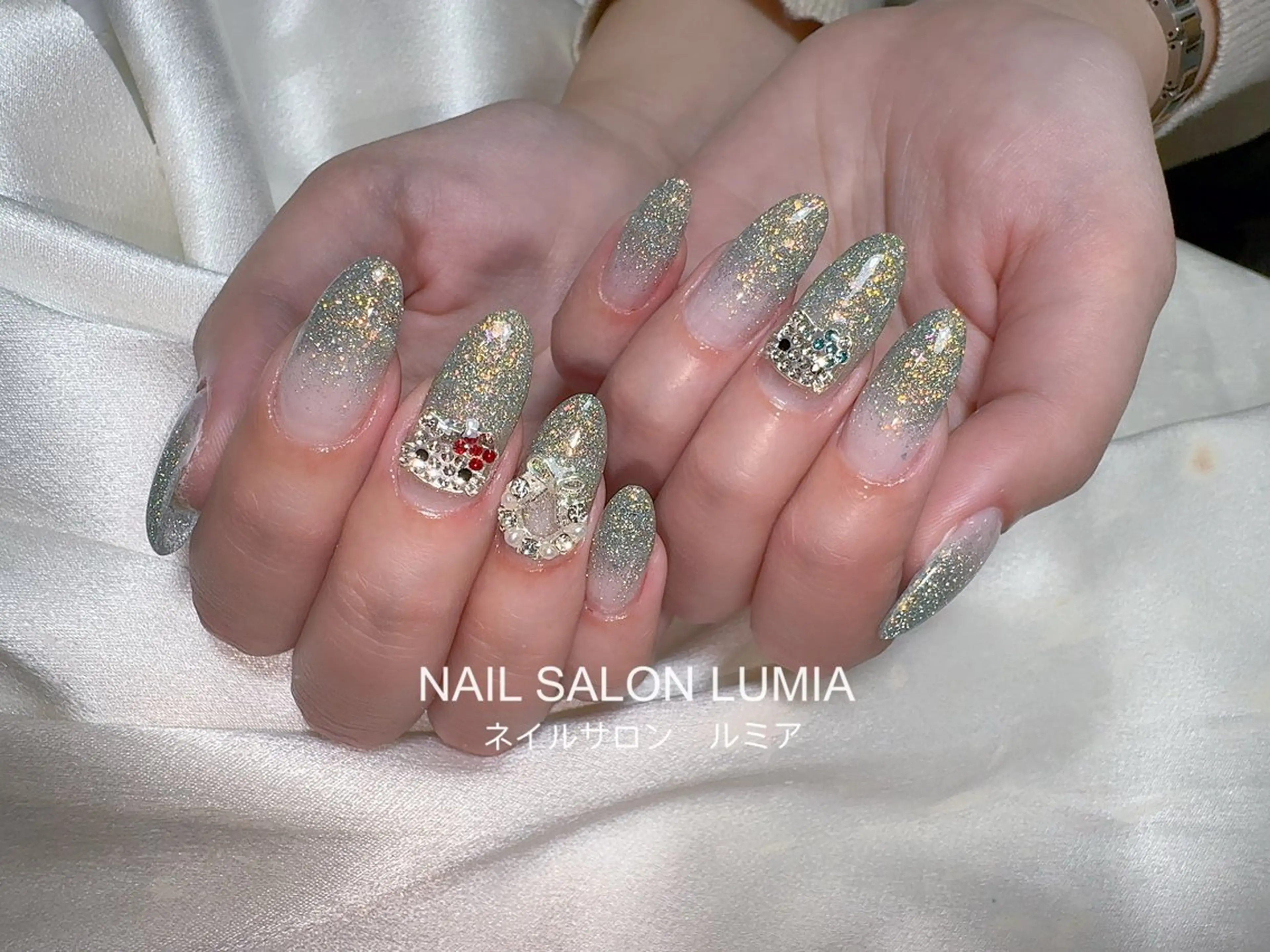 ネイル ハンドネイル ネイルサロン ルミア Lumia 店長のネイルデザイン