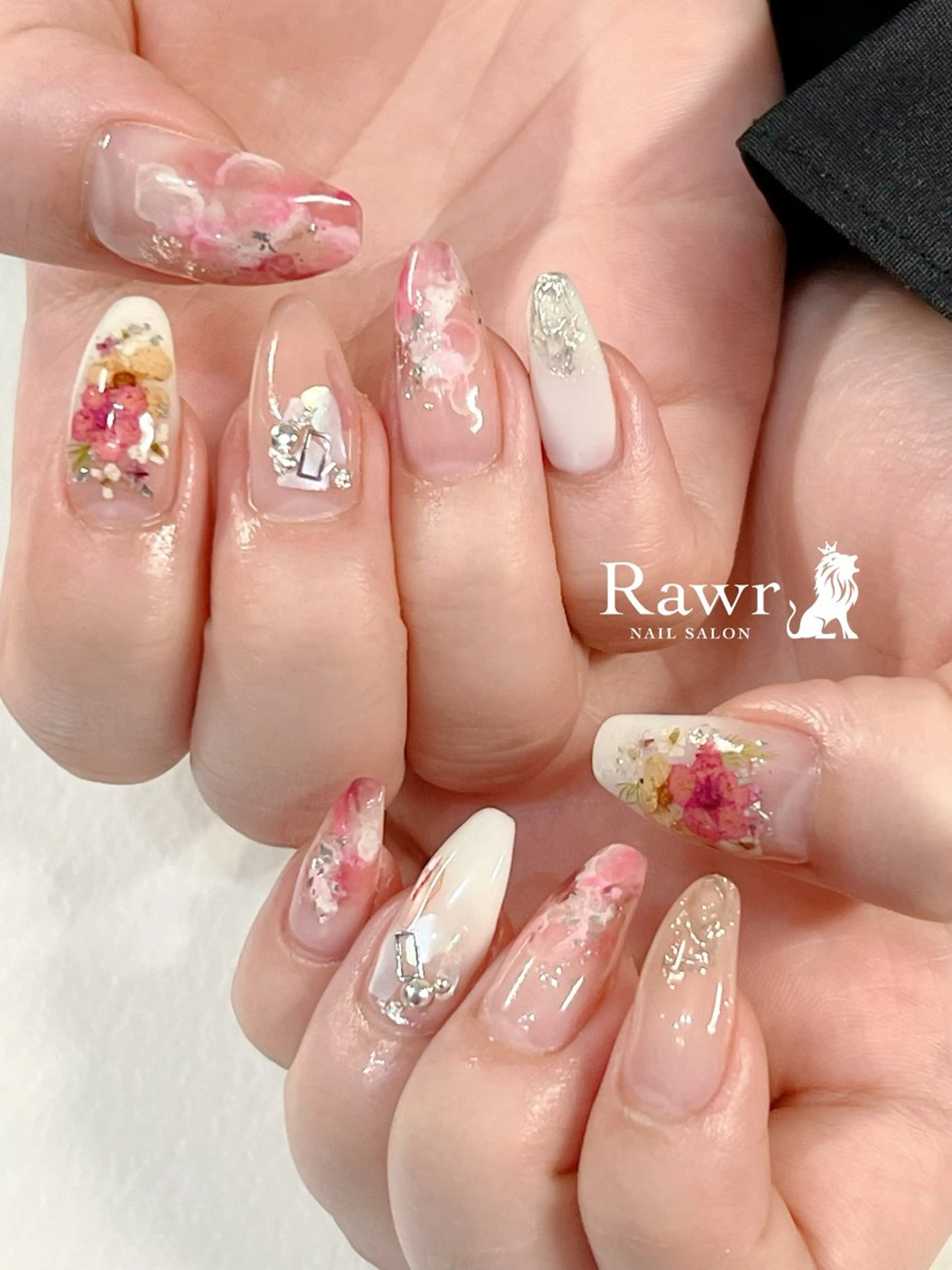 ネイル ハンドネイル Rawr / saoriのネイルデザイン