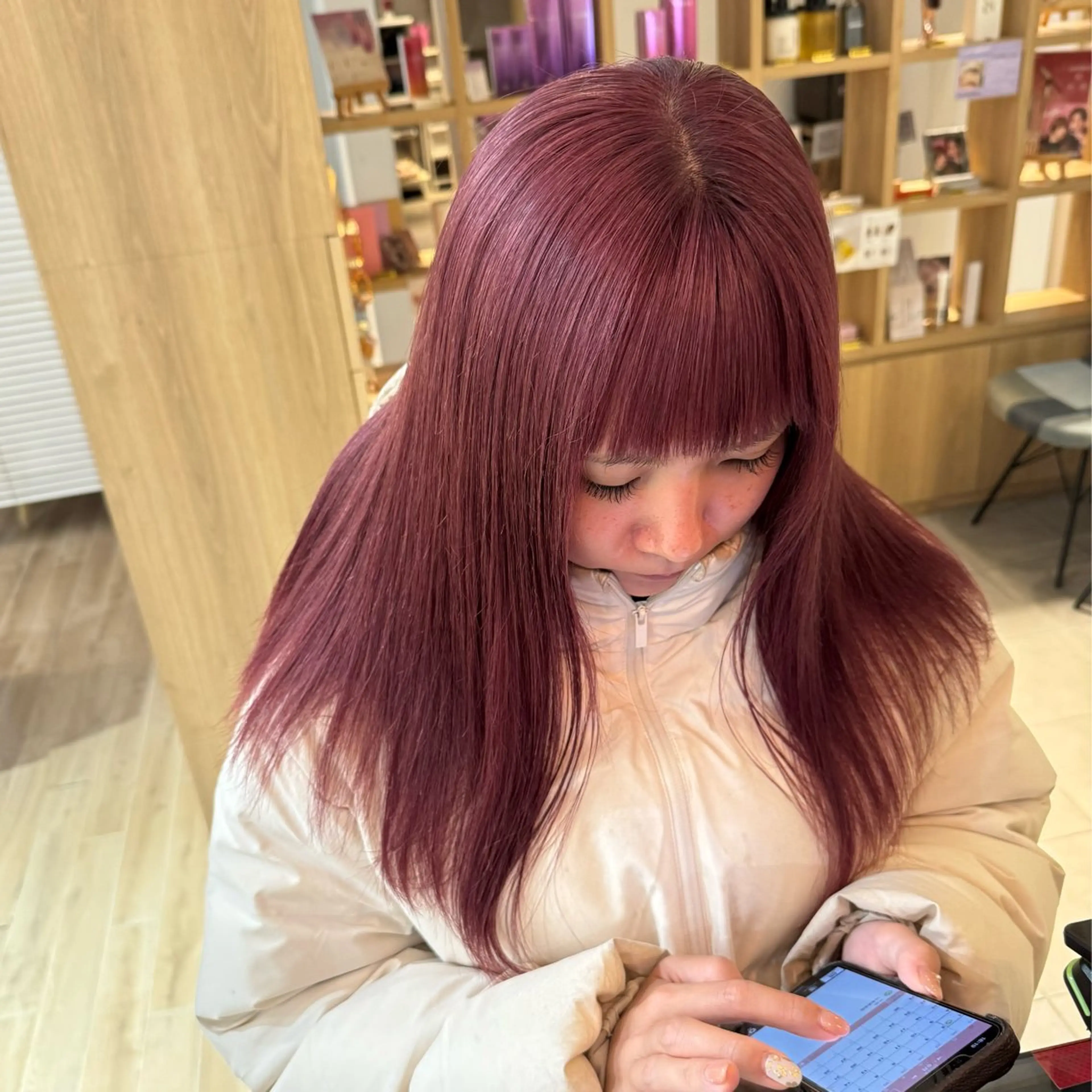 ロング カラー ブリーチ ピンクカラー カット ヘアカラー トリートメント 🍀ブリーチ/艶カラ ー🍀 コイケのヘアスタイル