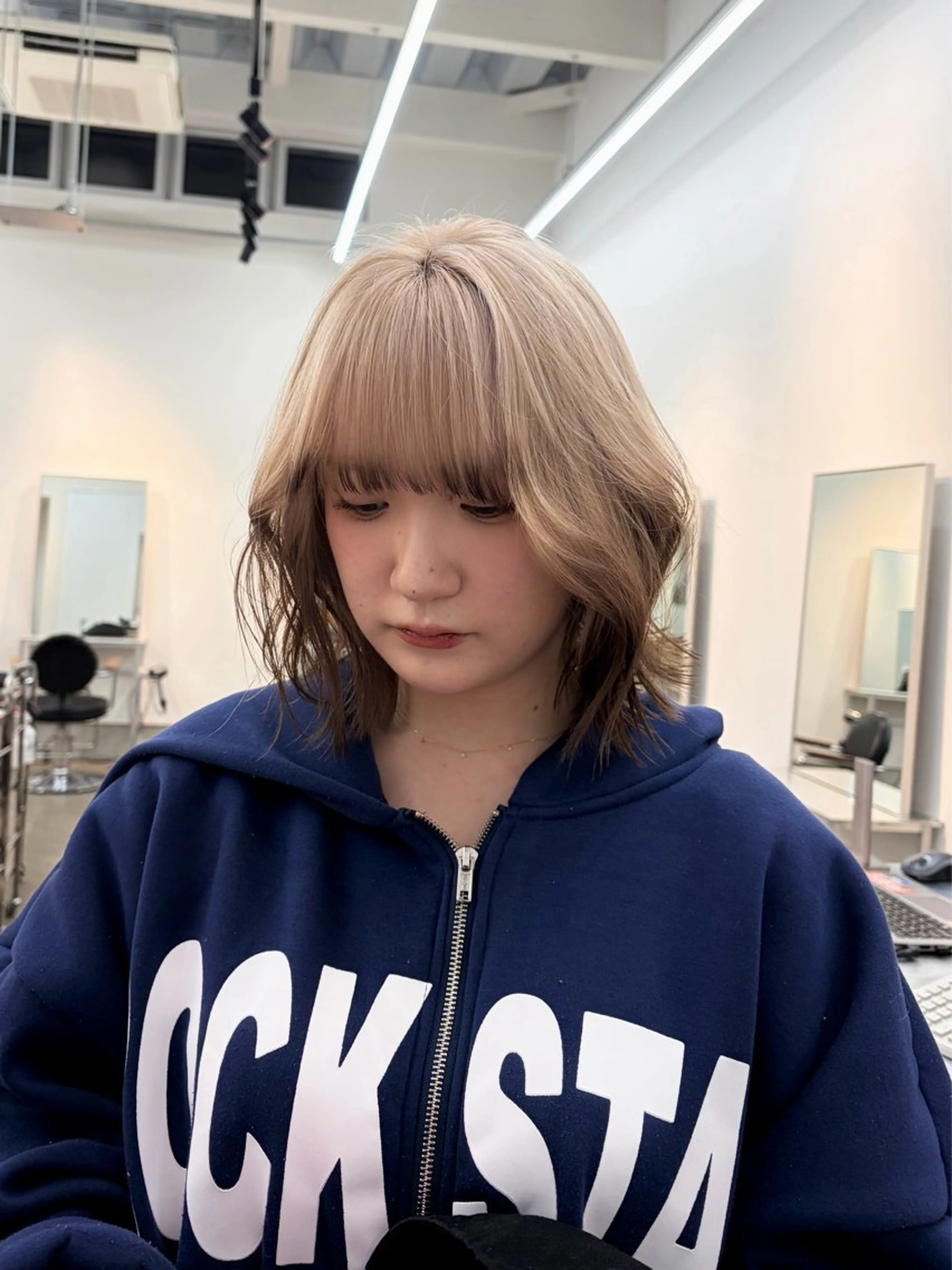 ミディアム ヘアカラー トリートメント 宮本 祥生のヘアスタイル