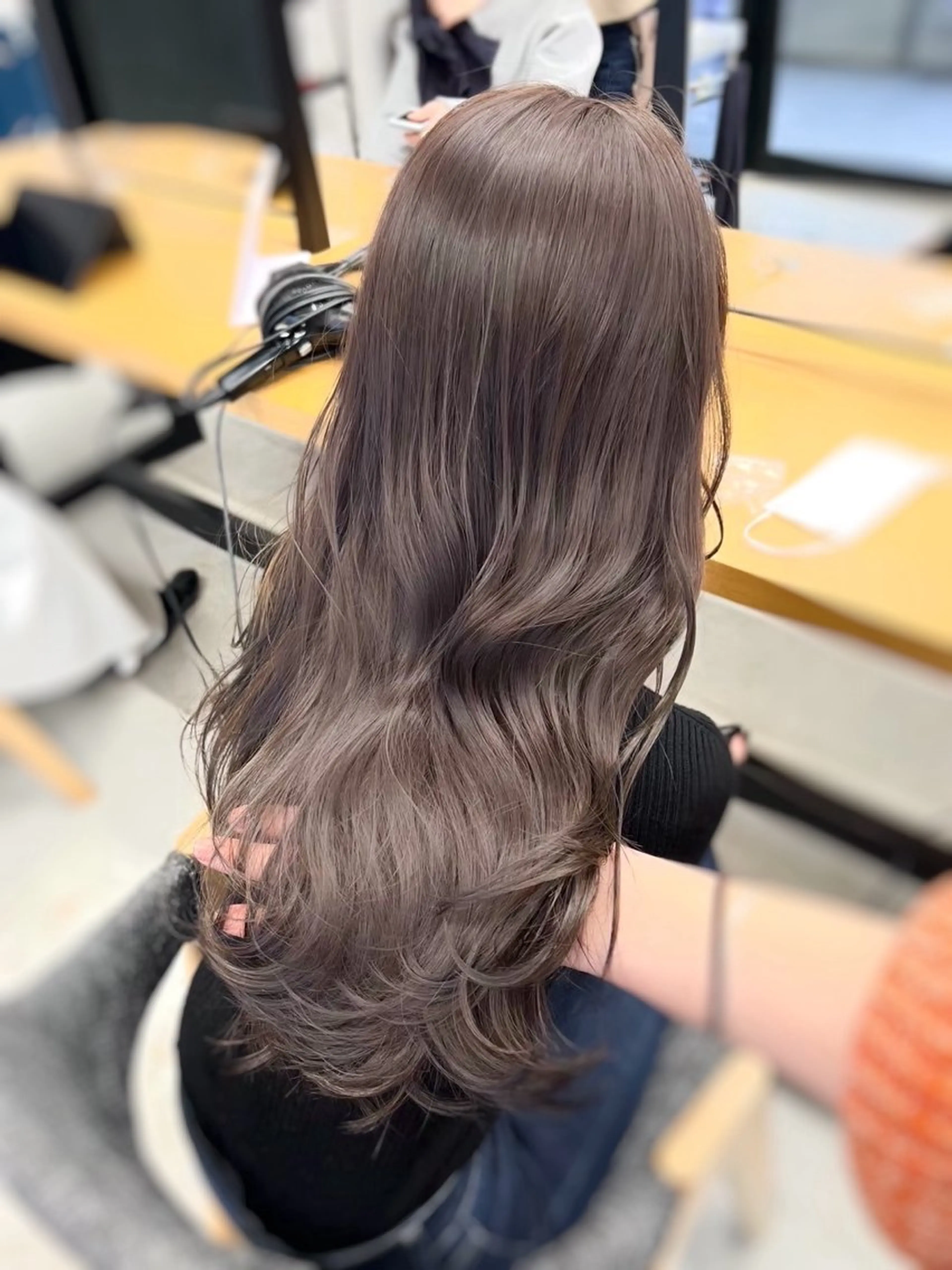 セミロング カラー ベージュカラー ヘアカラー トリートメント レイヤー/ハッシュ 渋谷/サッタのヘアスタイル