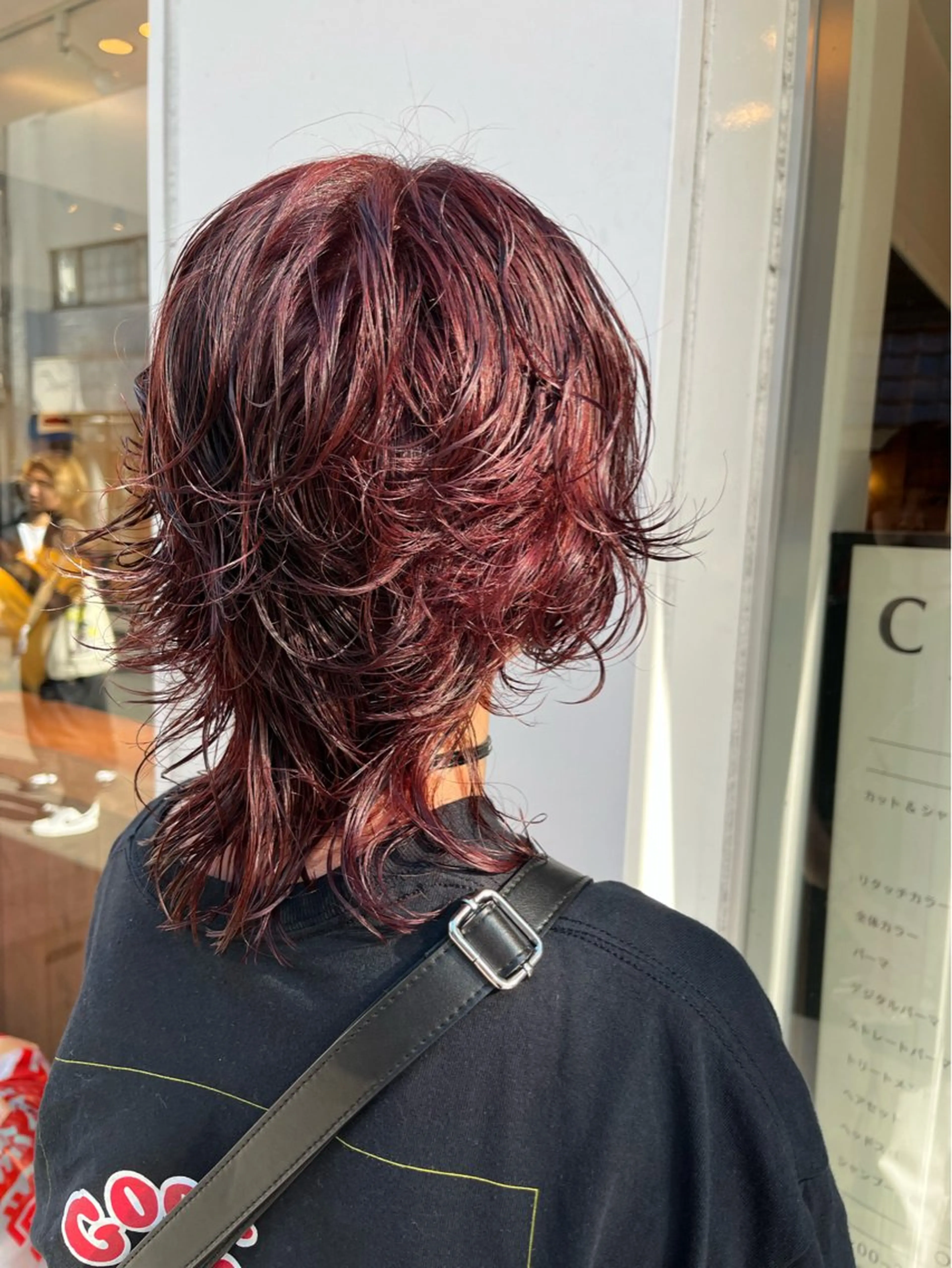 ミディアム カラー ブリーチ ひらち まいののヘアスタイル