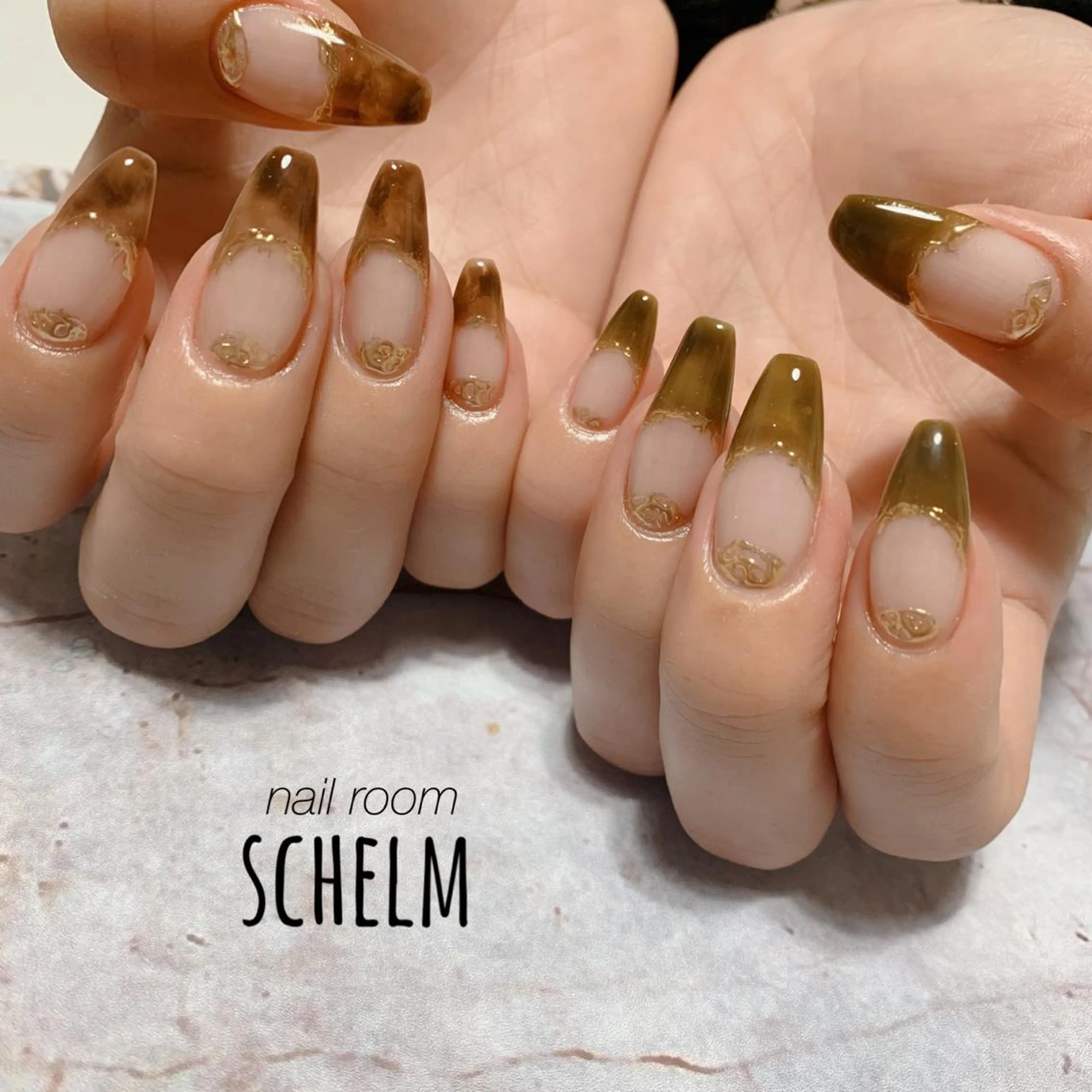 ネイル ハンドネイル nail room シュレムのネイルデザイン