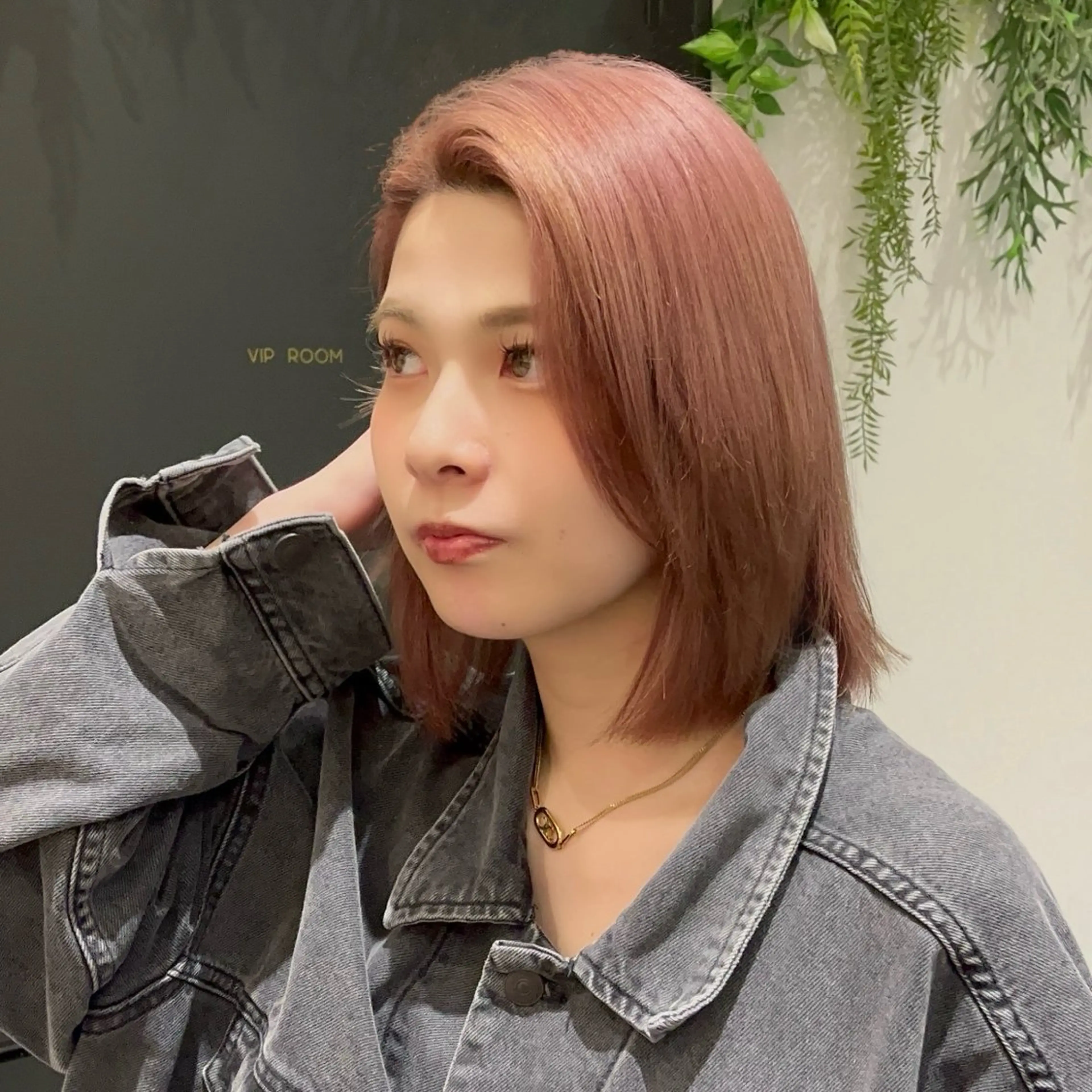 ミディアム カラー お悩み改善ボブ 顔まわりカット/こうのヘアスタイル