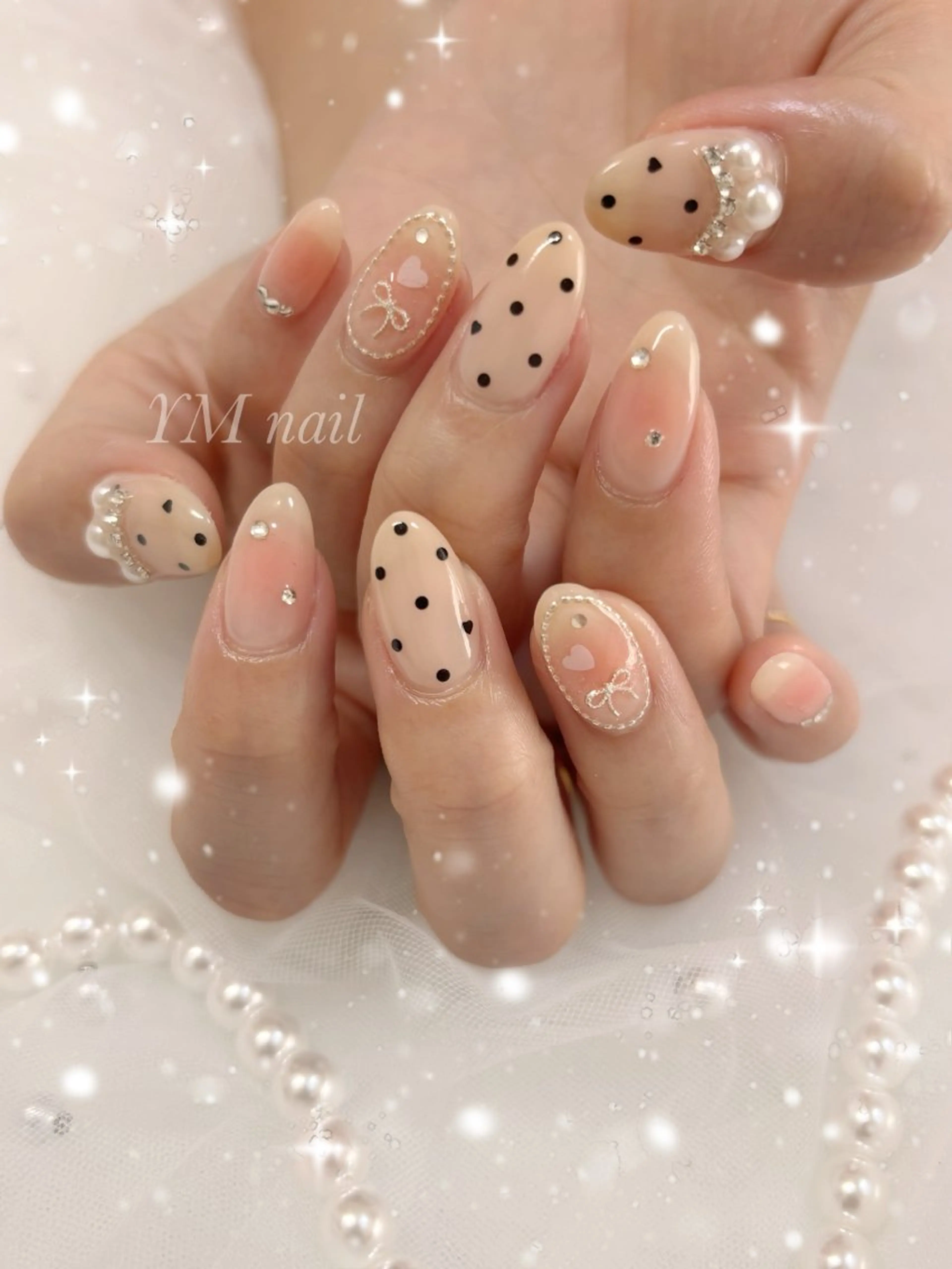 ネイル チークネイル ドット 韓国ネイル リボン ワンホンネイル ハンドネイル YM nailのネイルデザイン
