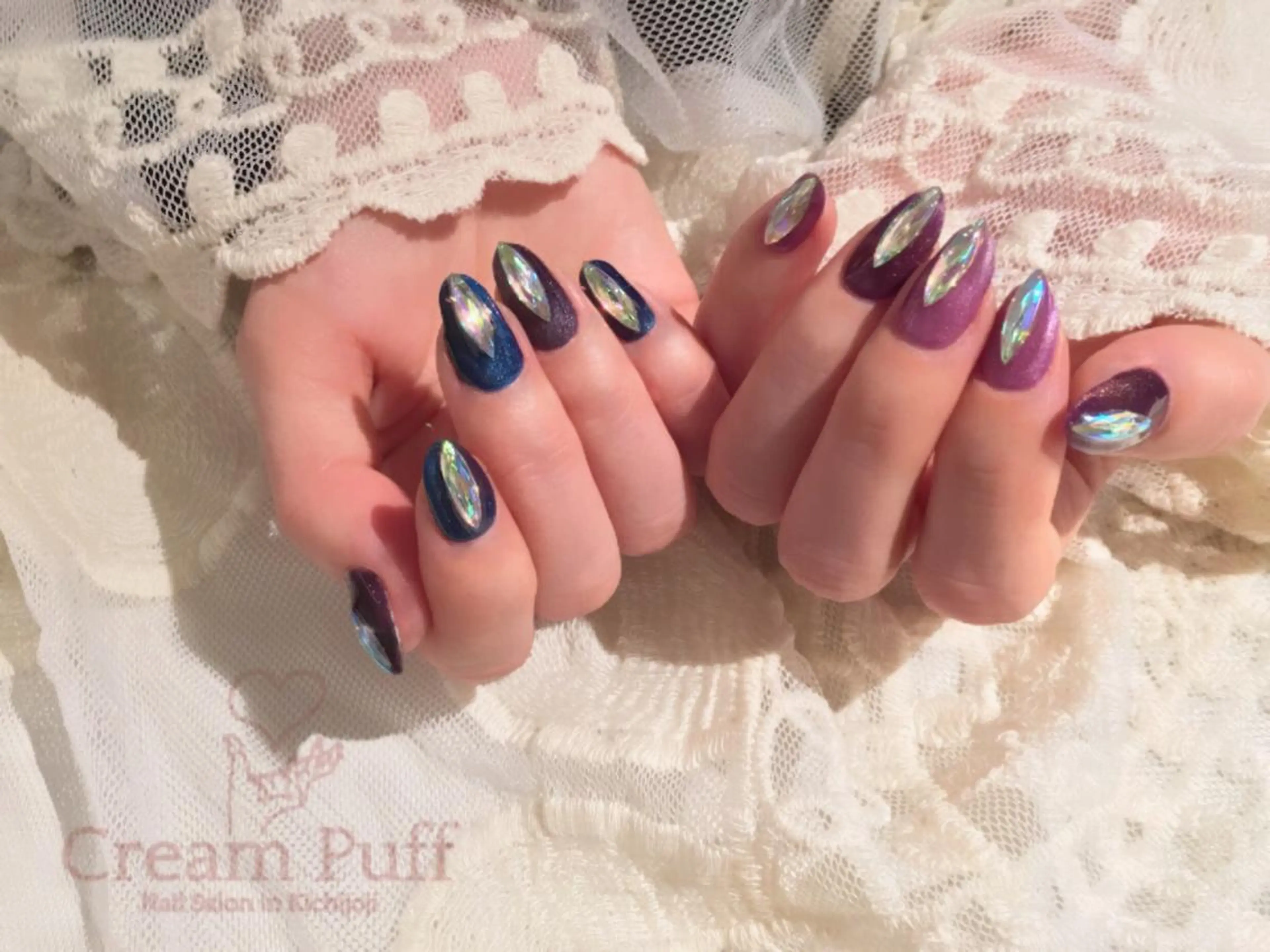 ネイル キラキラネイル ストーンネイル HAMANO MIKAのネイルデザイン