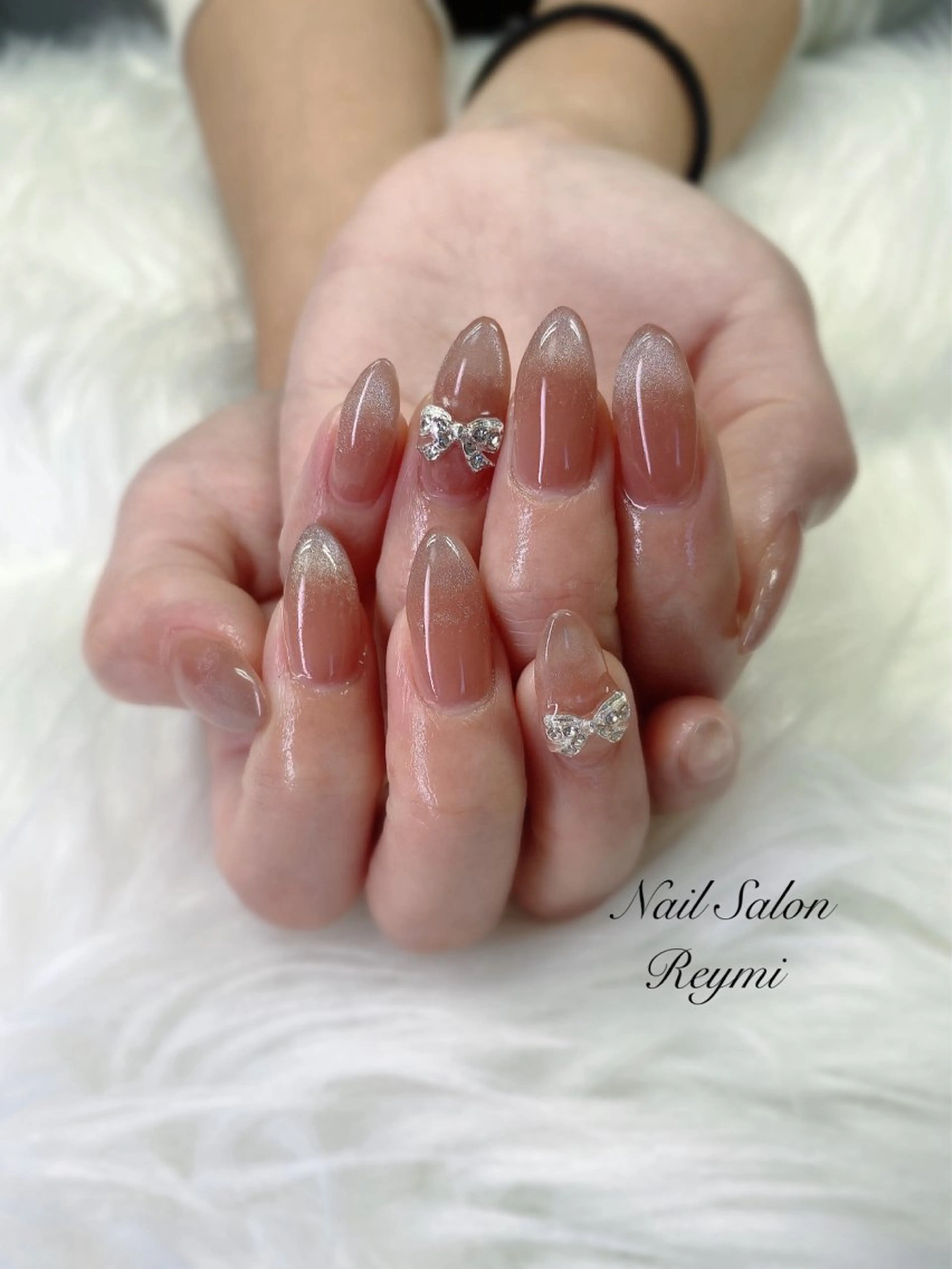 セミロング ハンドネイル 佐藤 帆乃香のネイルデザイン