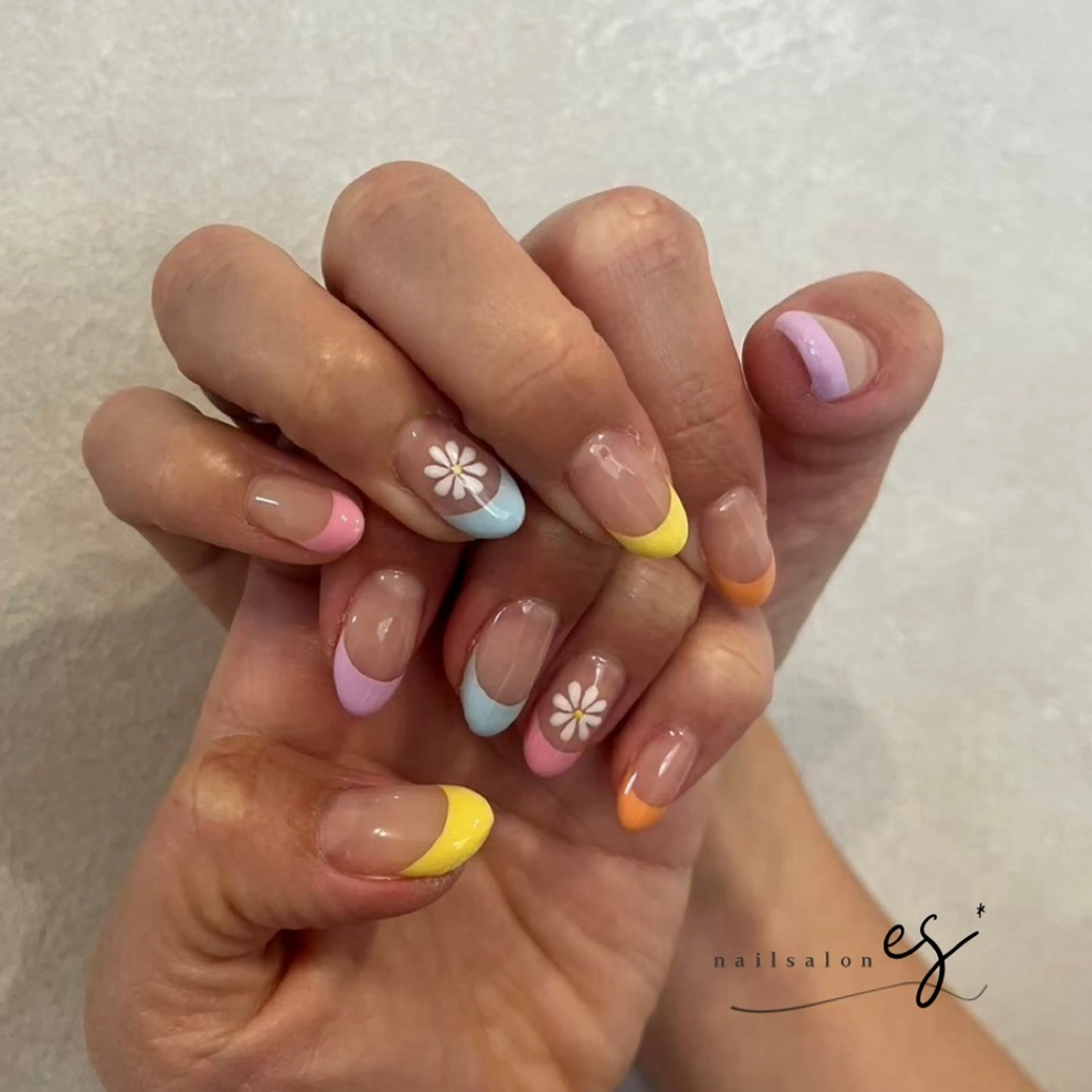 ネイル nailsalon esのネイルデザイン
