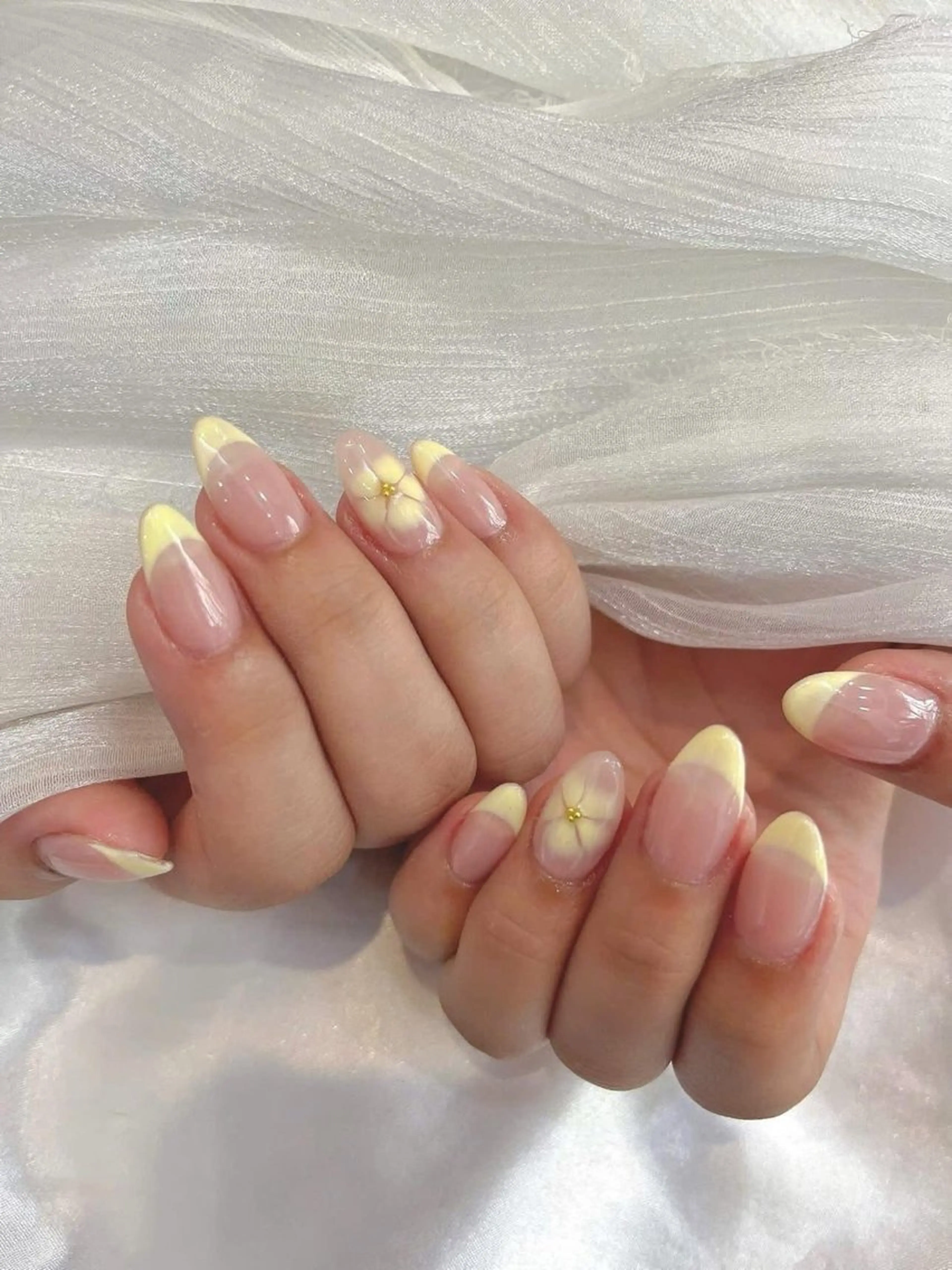 ネイル チークネイル フレンチネイル グラデーション 韓国ネイル マグネットネイル Hana Nailのネイルデザイン