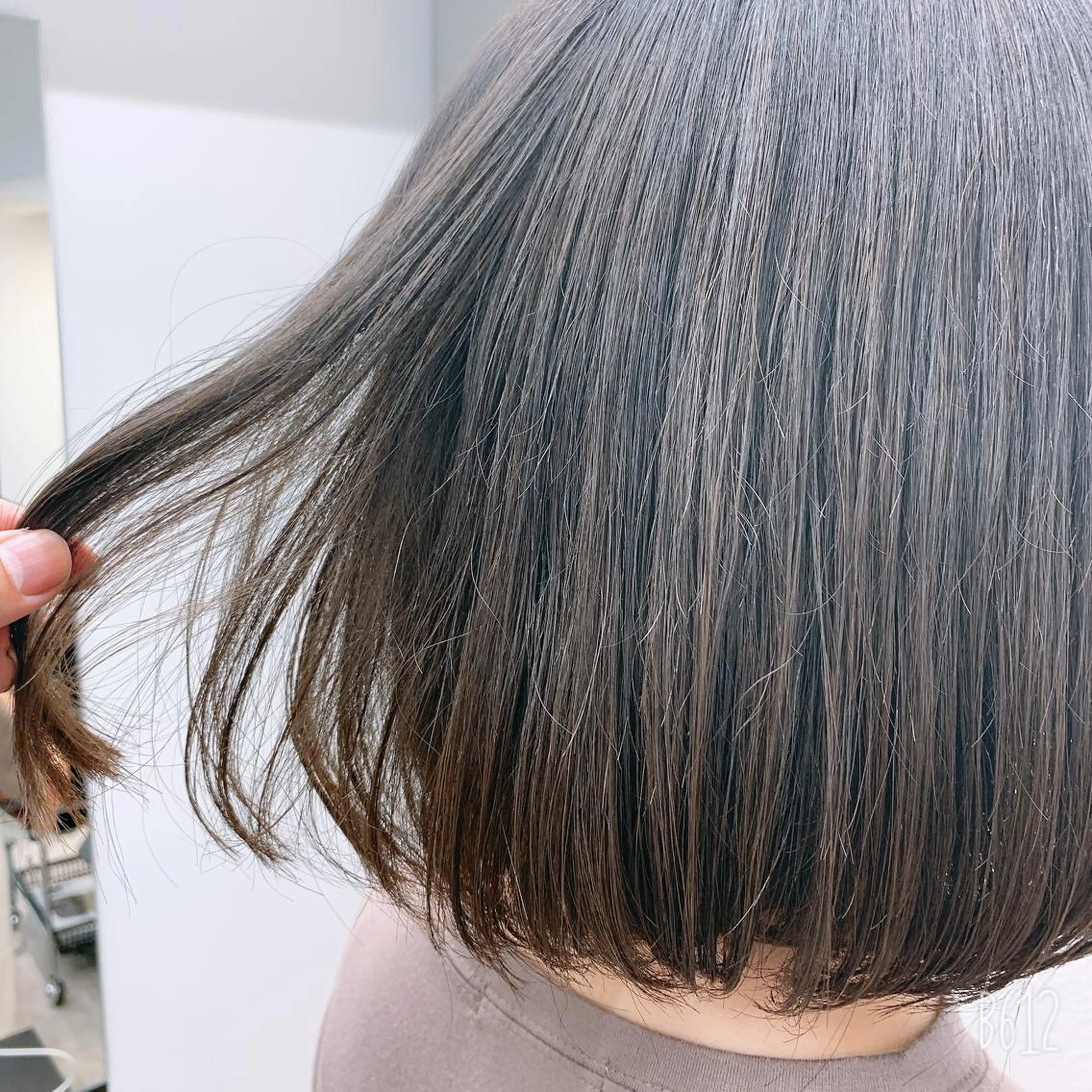 ミディアム カラー 前髪顔周りカット 沼田　拓斗のヘアスタイル