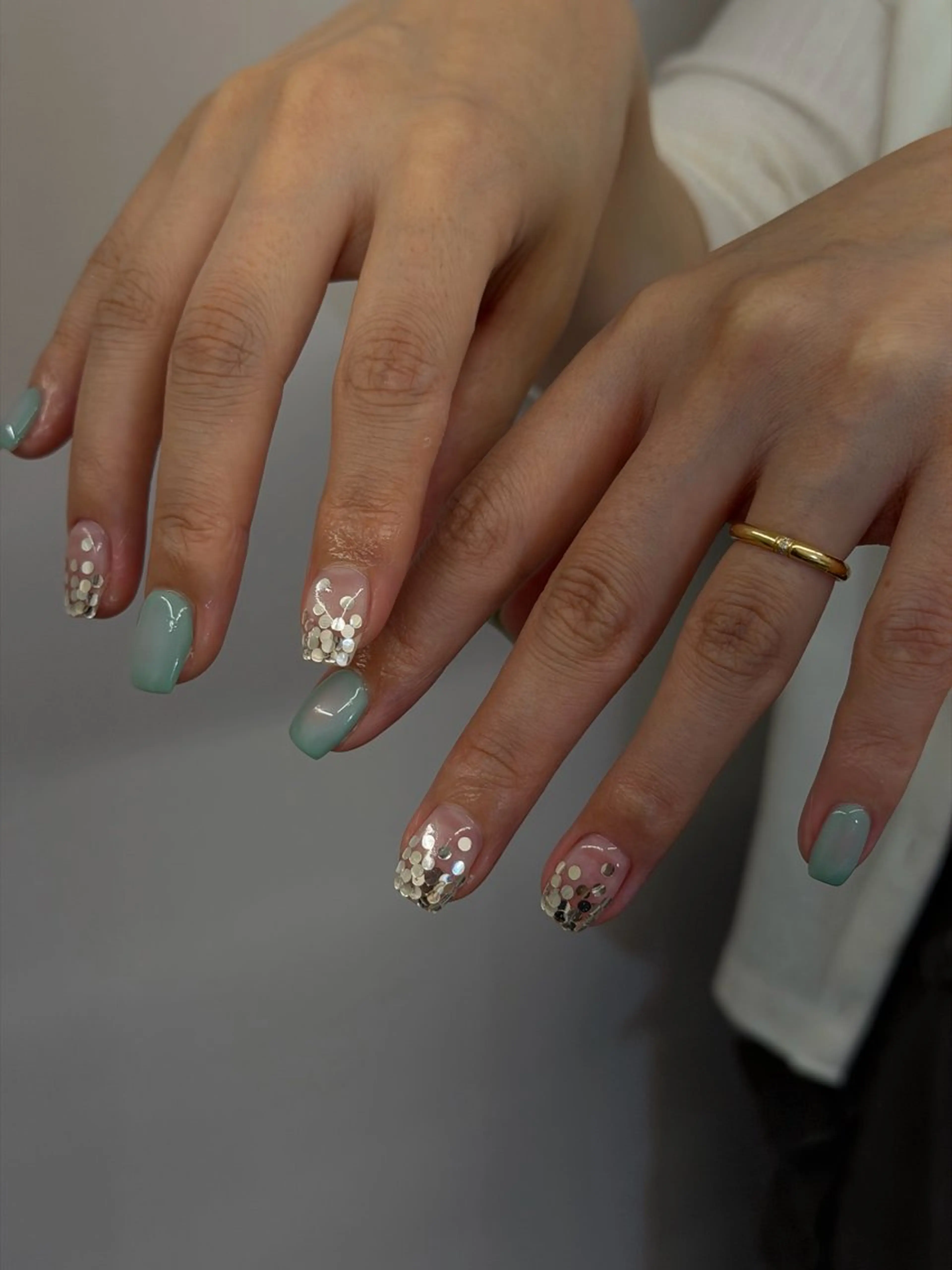 ネイル ジェルネイル キラキラネイル マグネットネイル ニュアンスネイル パラジェル ハンドネイル ハンドケア Bana_ Nailのネイルデザイン