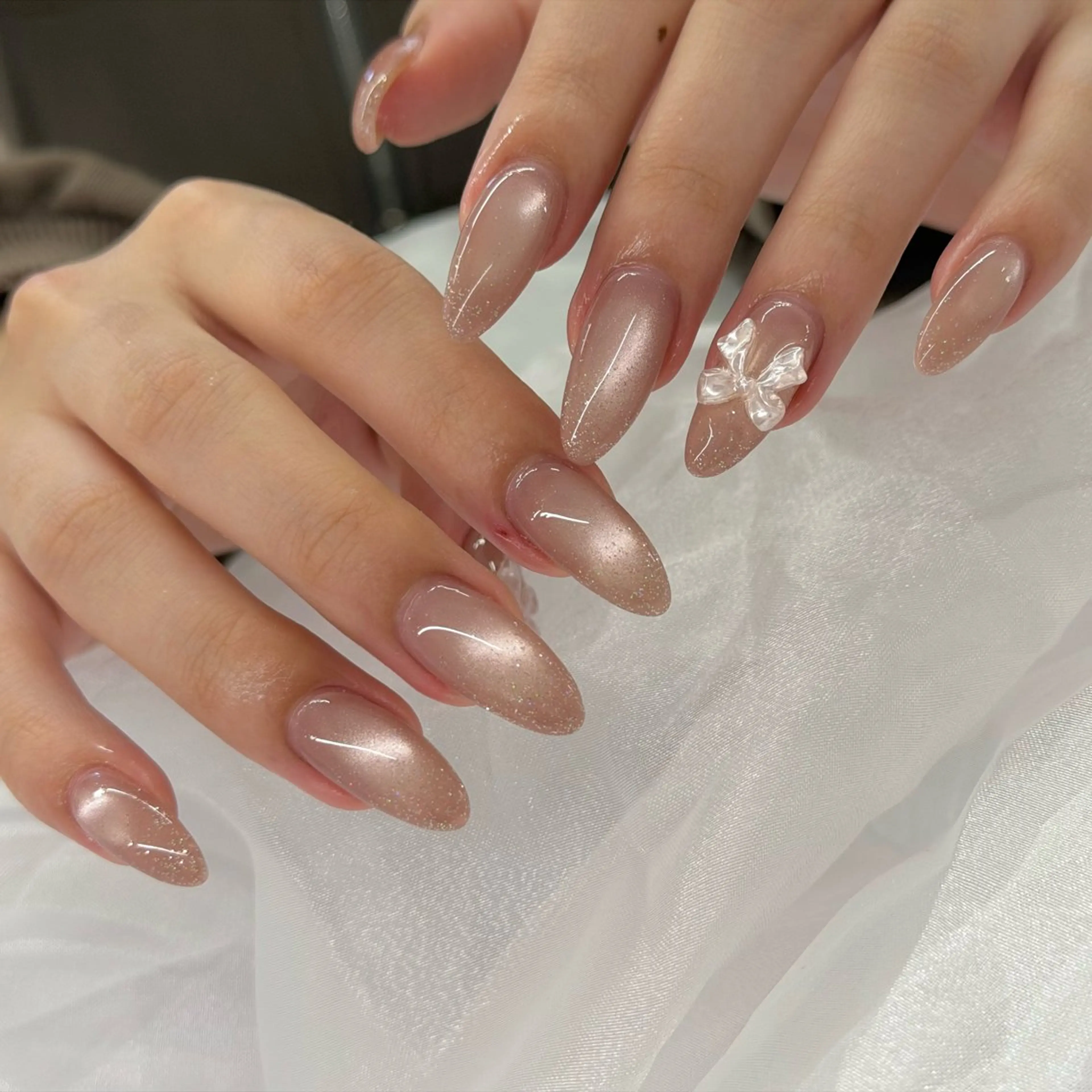 セミロング ハンドネイル LAVISH nailのネイルデザイン