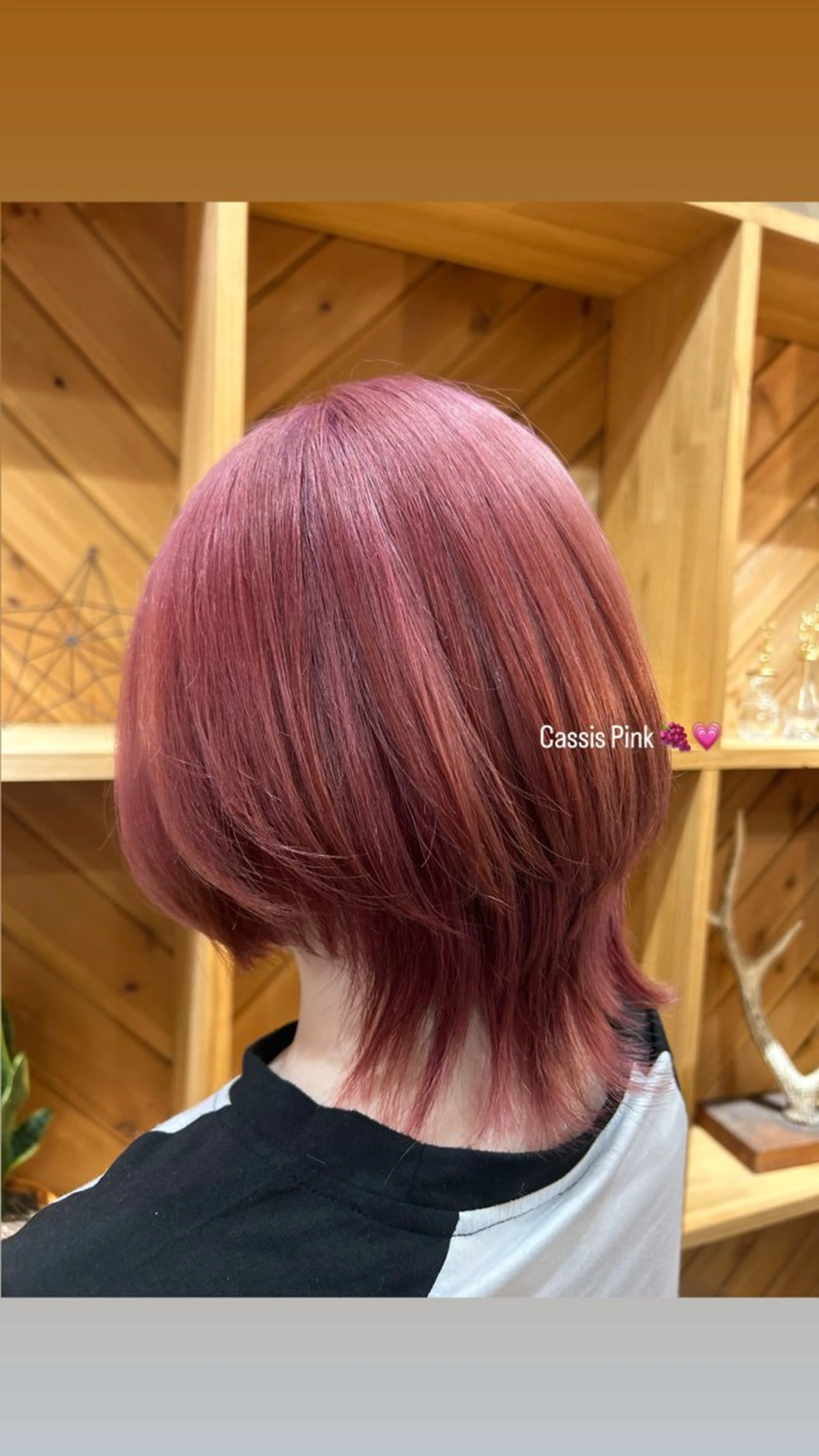 カラー ブリーチ ピンクカラー ヘアカラー 中野 莉子のマツエク・マツパデザイン