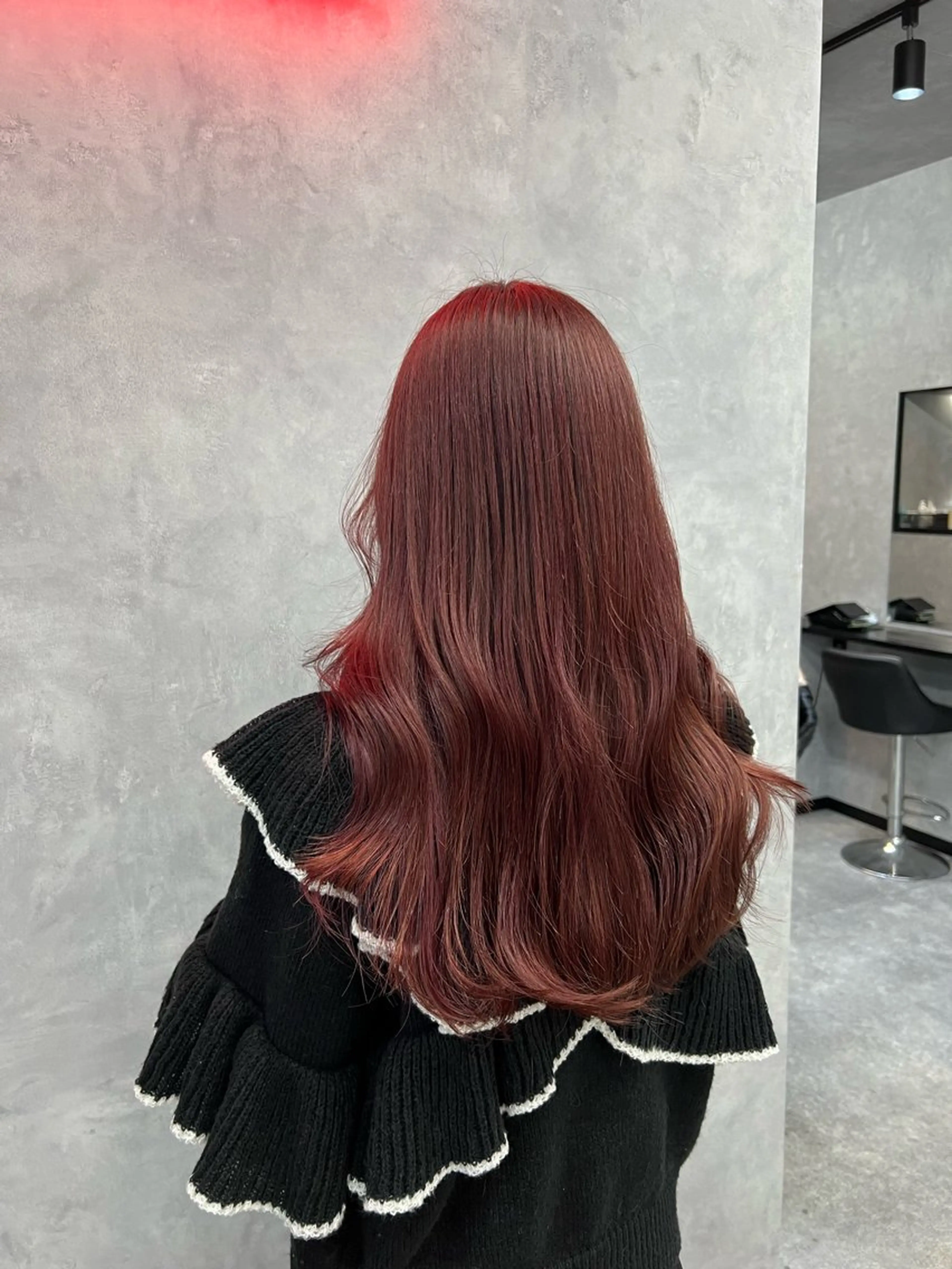 ロング カット ヘアカラー 藤本 翔己のヘアスタイル