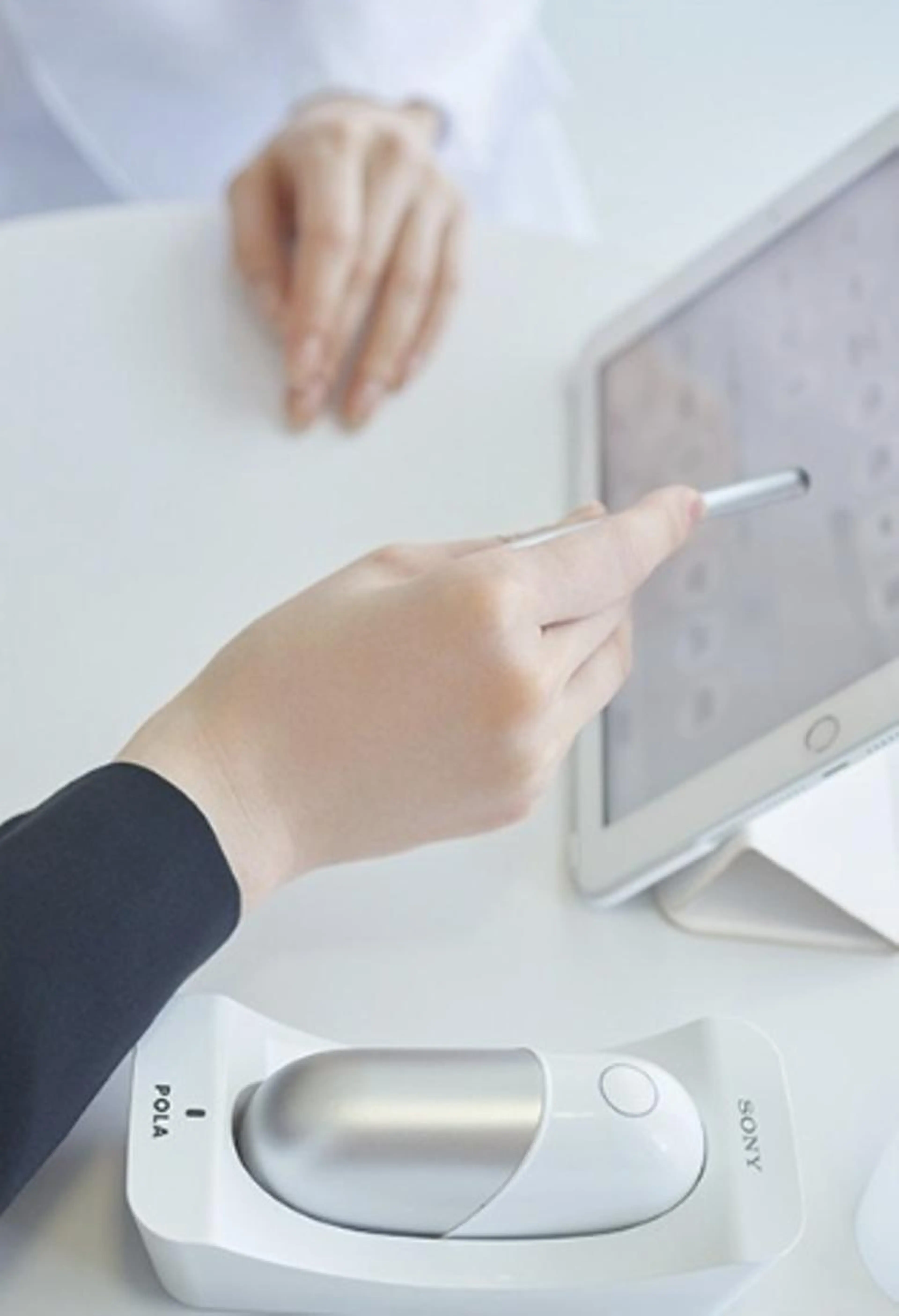 無料お肌診断🌹お肌を知りたい方、お肌悩みがある方、自分に合ったス キンケアを知りたい方へ💄の写真