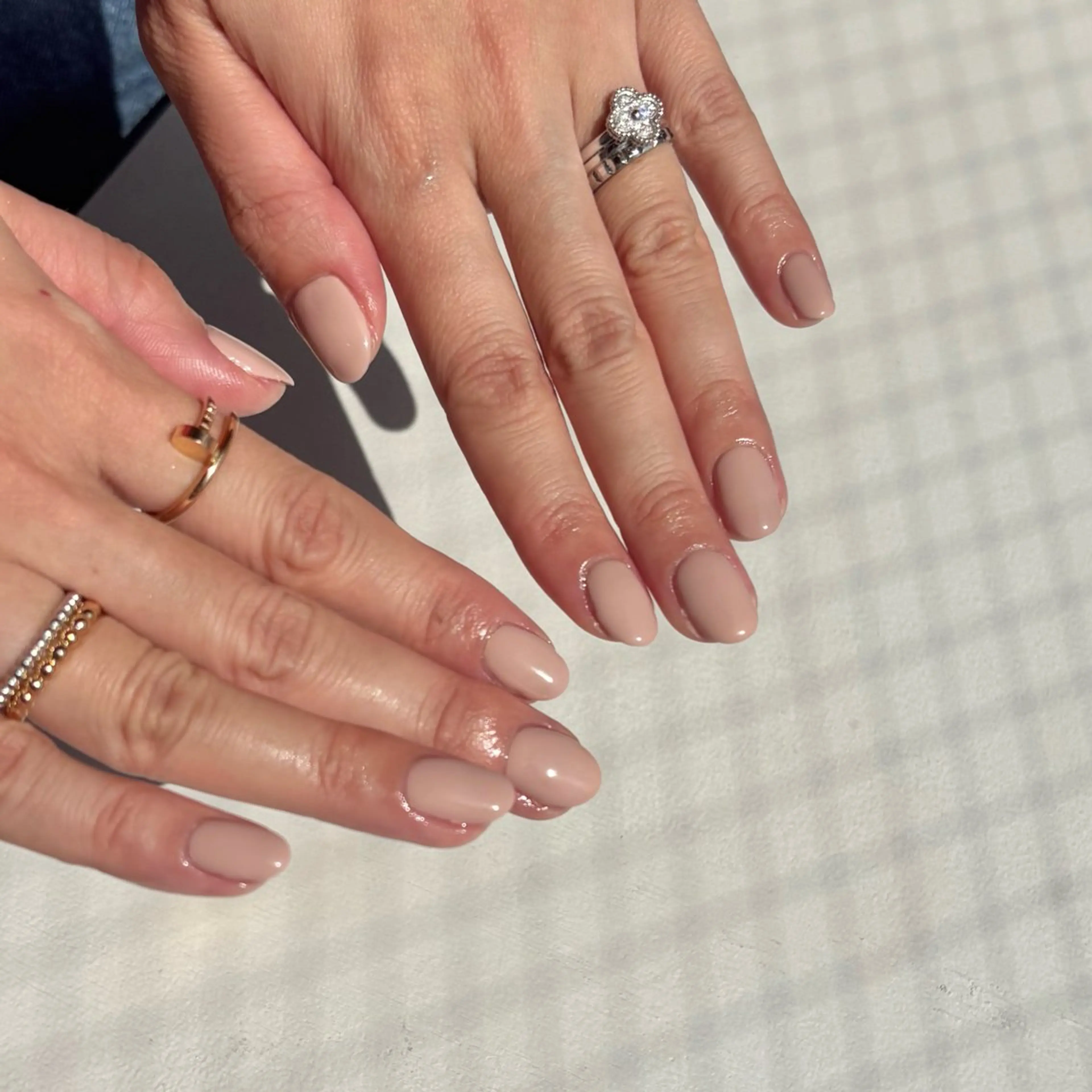 ネイル AKEMI LANDHAKATAのネイルデザイン