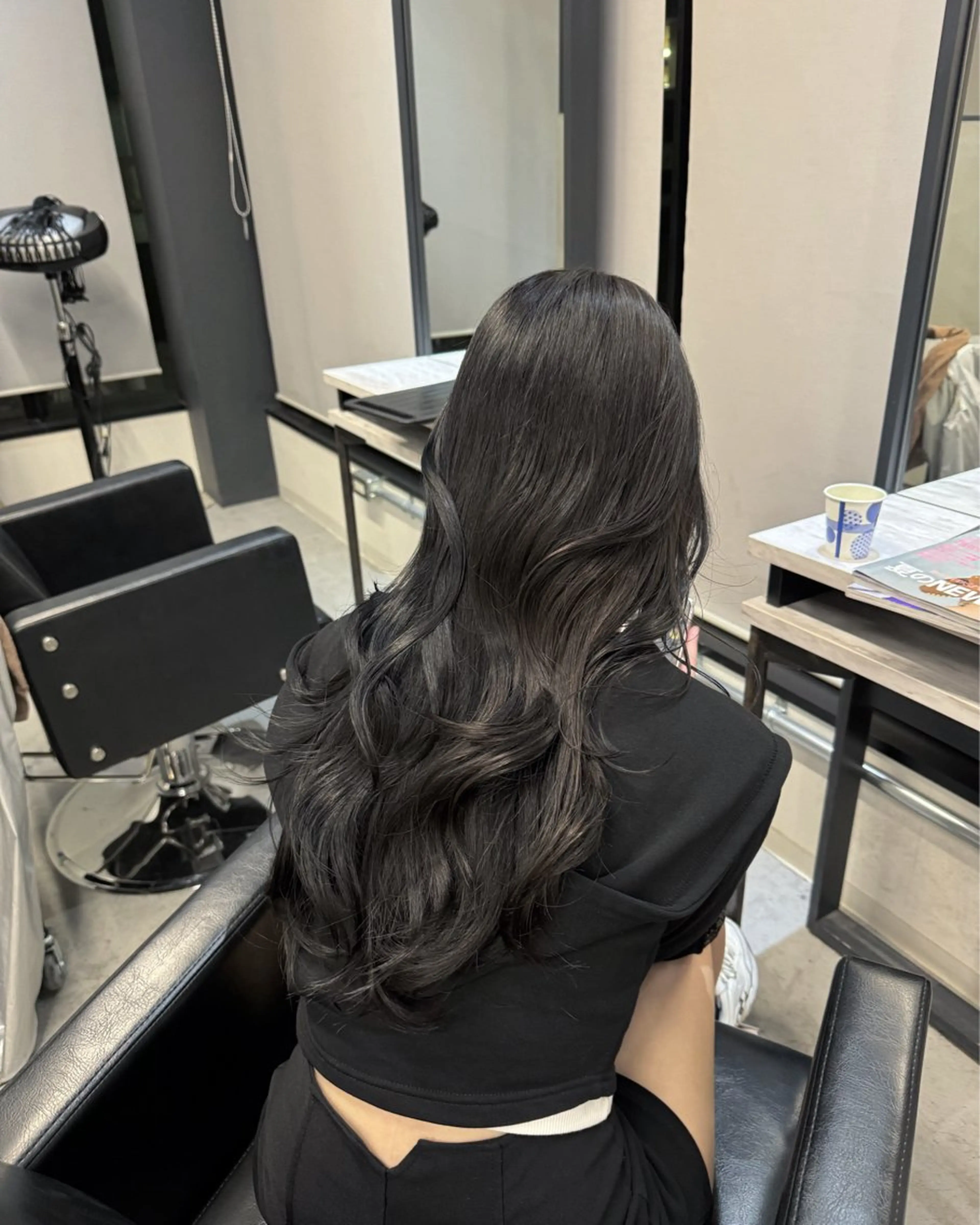 ロング カラー カット ヘアカラー トリートメント 韓国ヘア🇰🇷 YUKINAのヘアスタイル