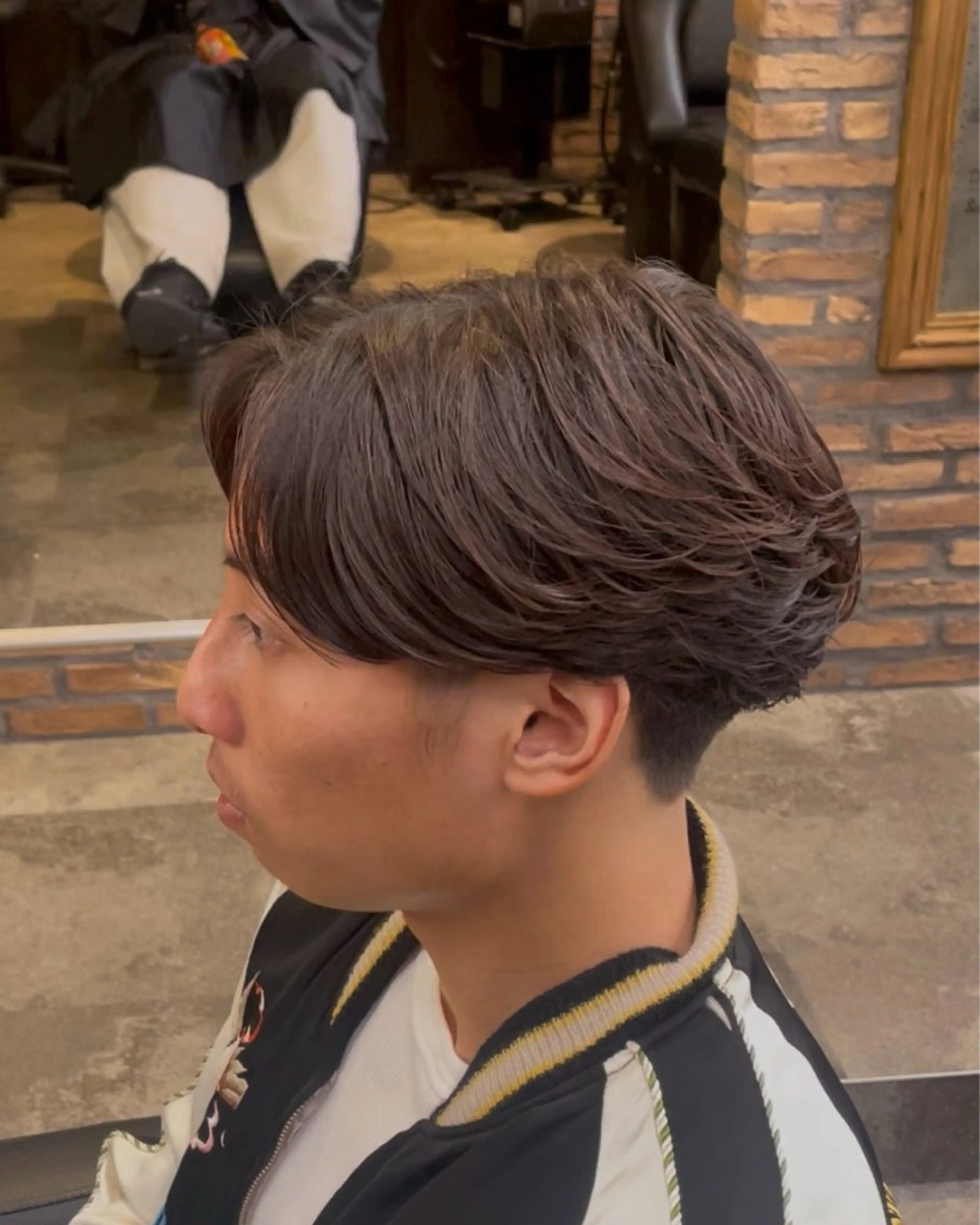 パーマ メンズ カット パーマ シャドウ/フェザー 朝崎倭斗のヘアスタイル