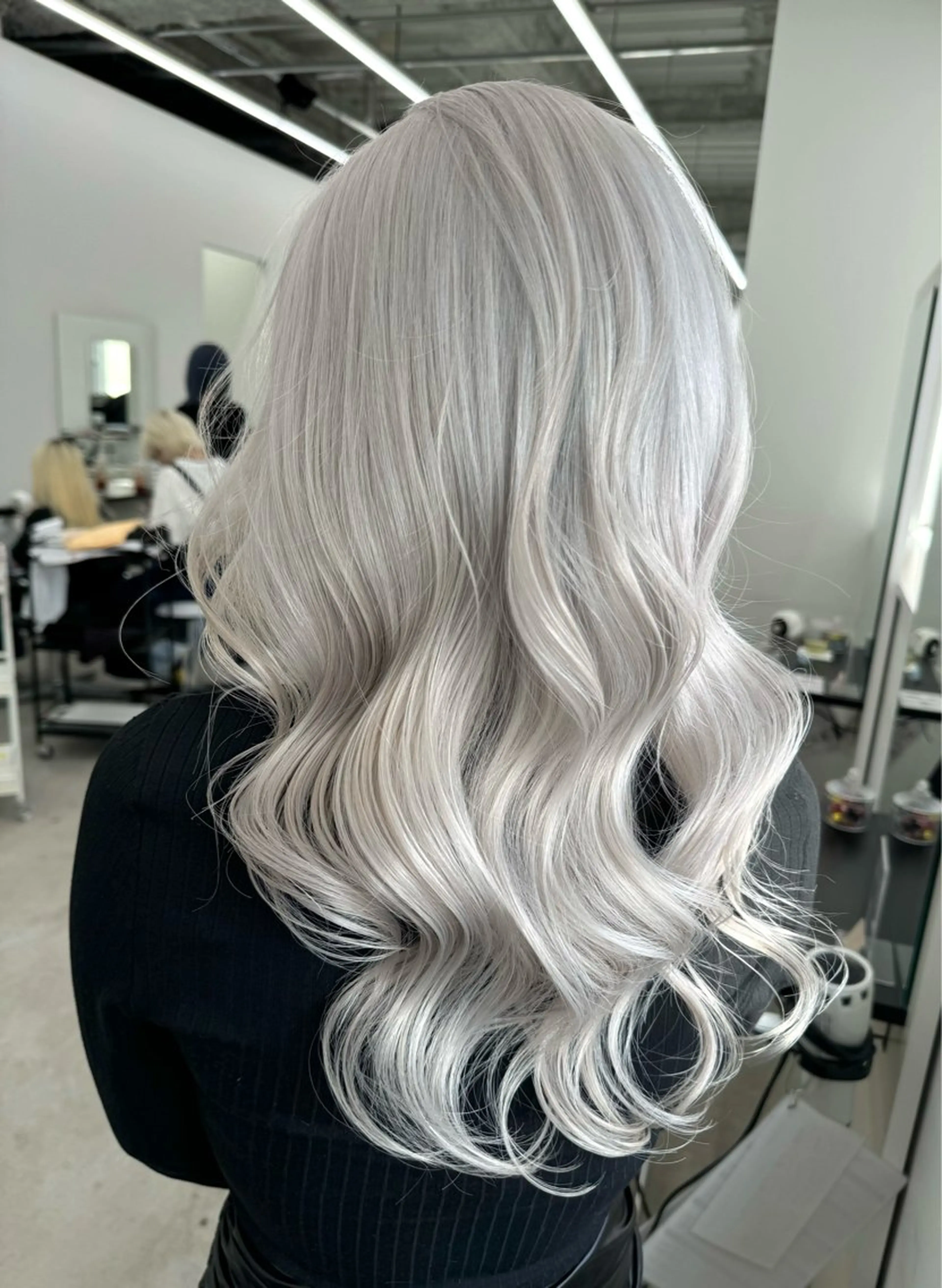 カラー 伊藤 七奈のヘアスタイル