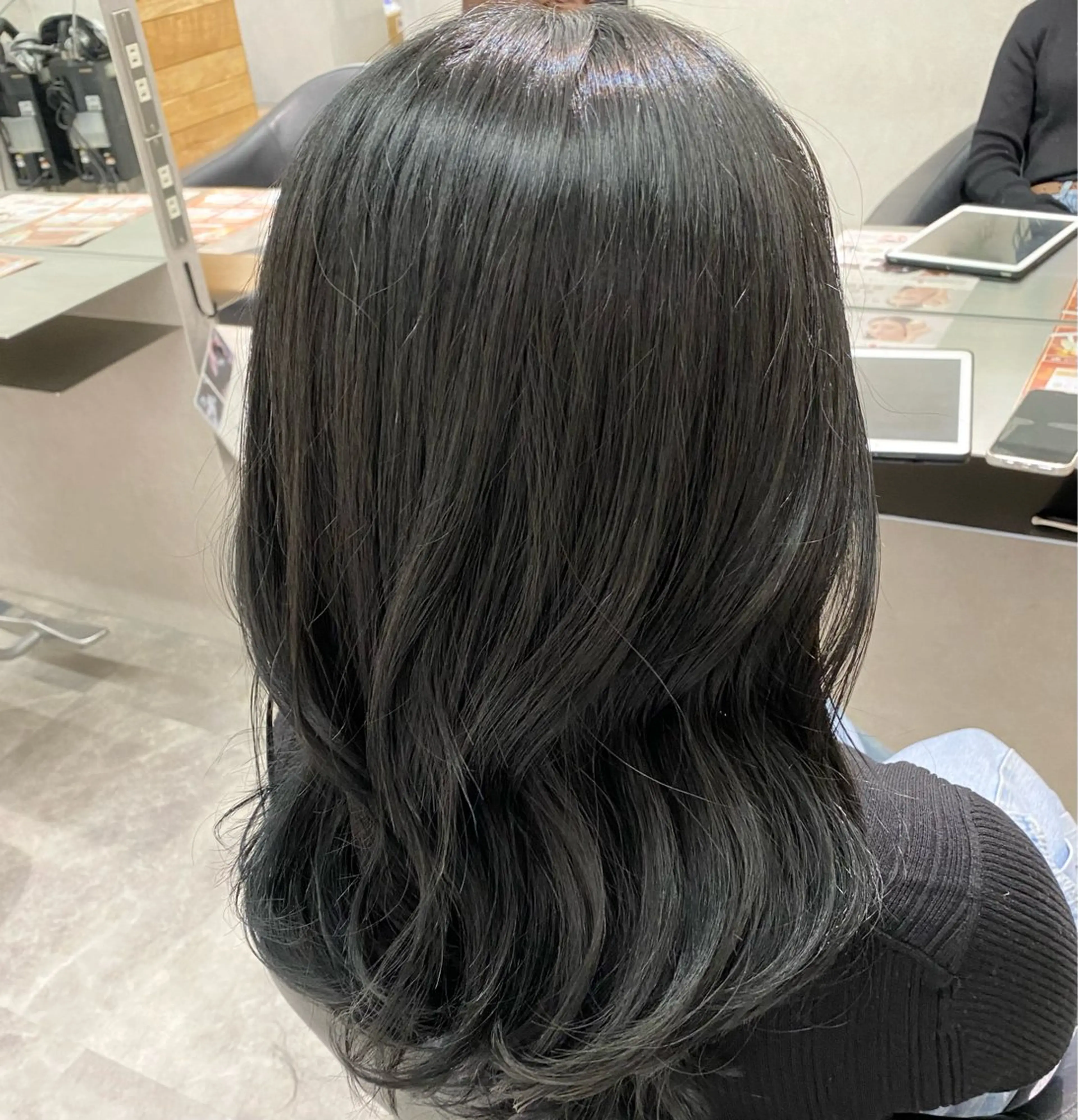 ミディアム カラー 透明感カラー/当日予 約OK🤍〔杉野葵〕のヘアスタイル