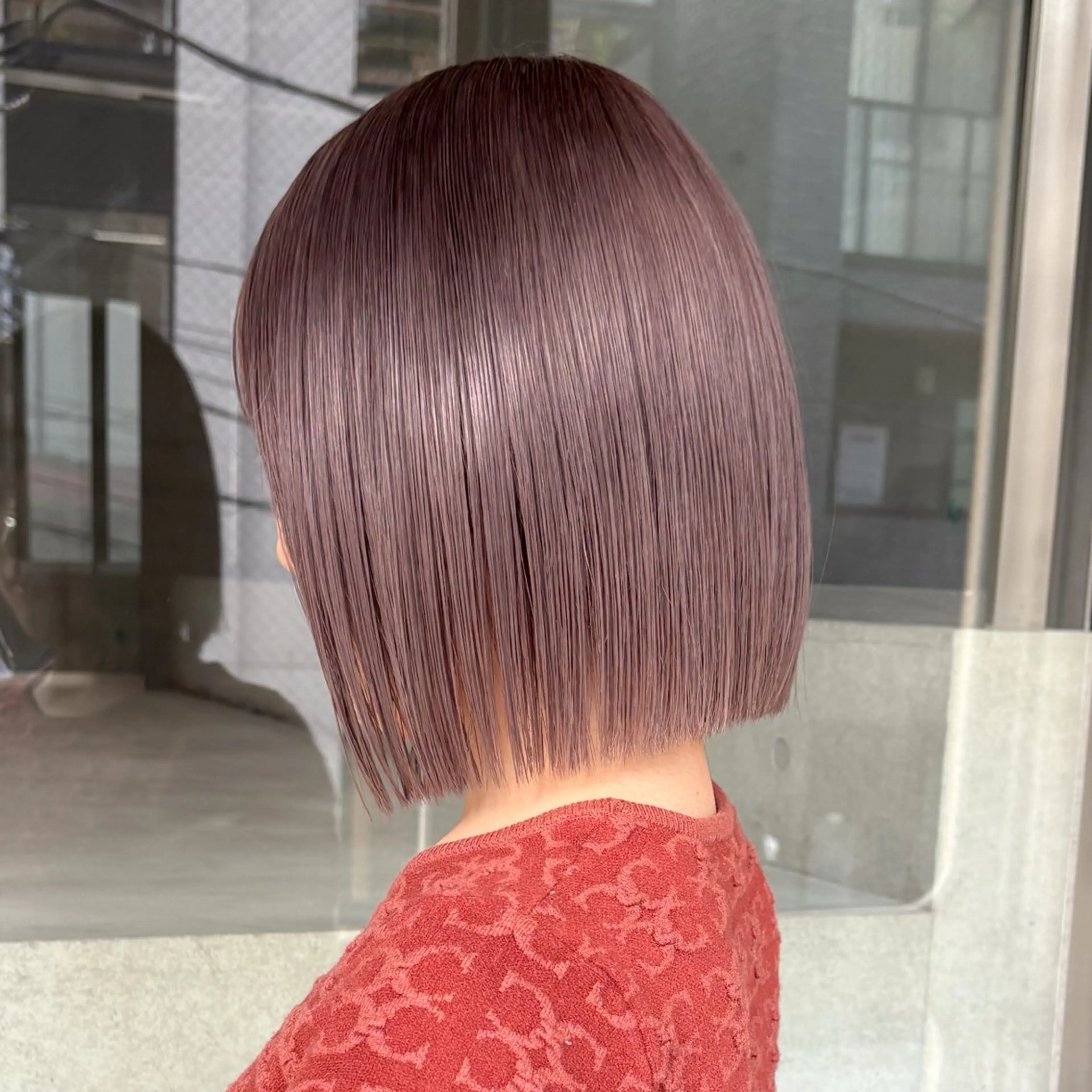 ショート ヘアカラー ハラミユウ🪞透け感 ブラウンベージュ🪞のヘアスタイル