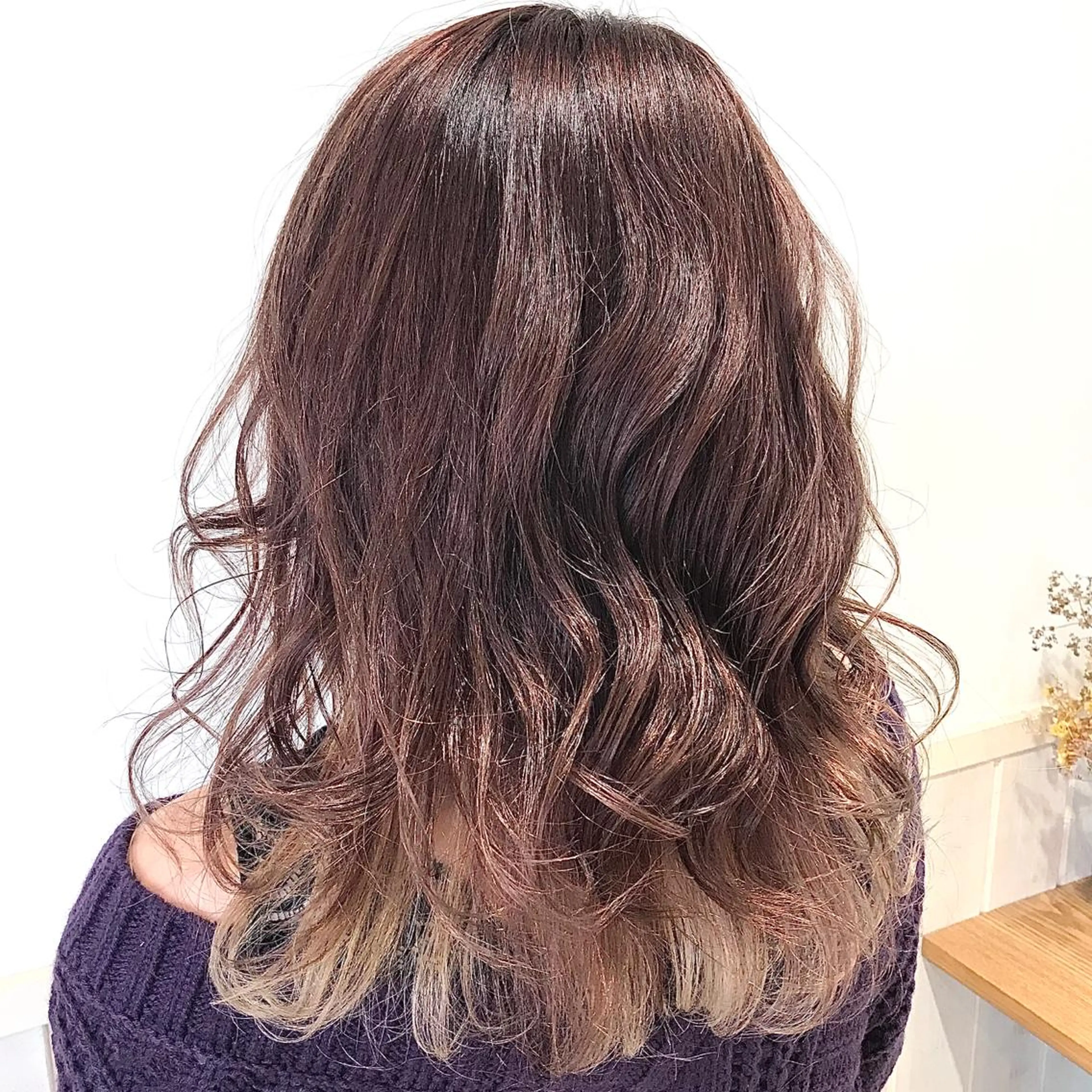 ミディアム カラー ヘアアレンジ スナコザワ レナのヘアスタイル