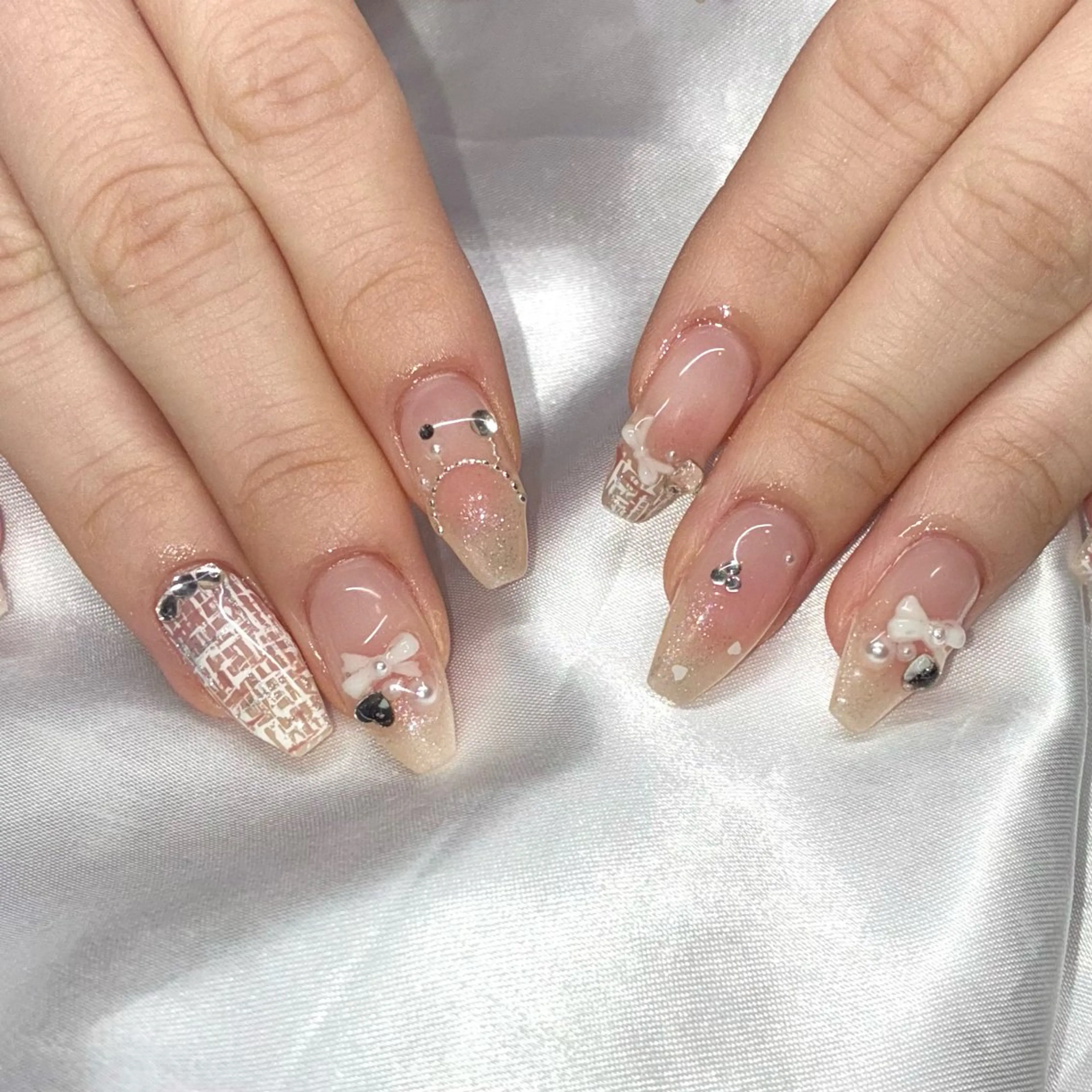 ネイル ハンドネイル Nail ヌシん家 AKANEのネイルデザイン