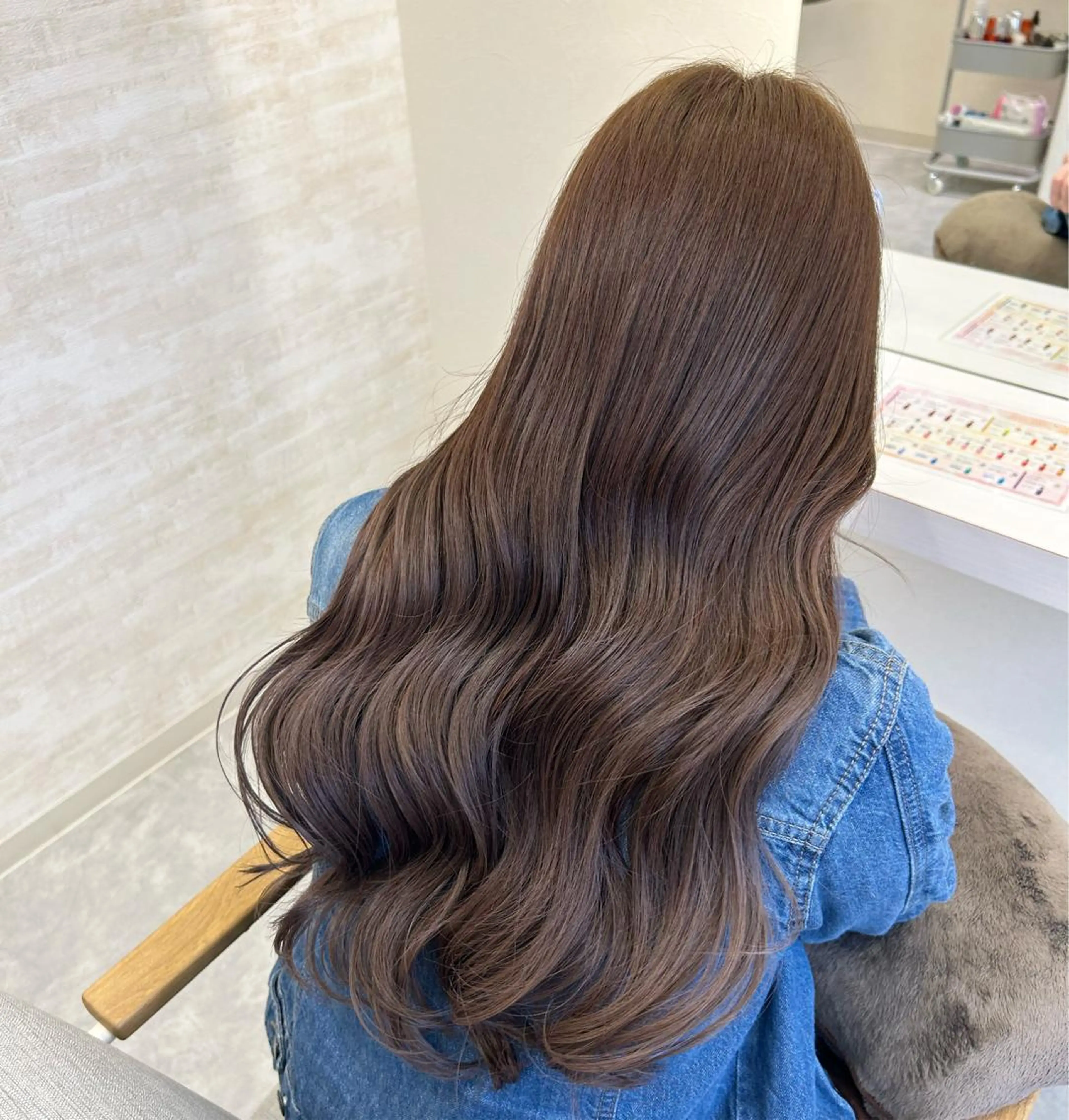 ロング カラー ヘアアレンジ カット ヘアカラー トリートメント 髪質改善&艶感カラー 🪄岡井美結のヘアスタイル