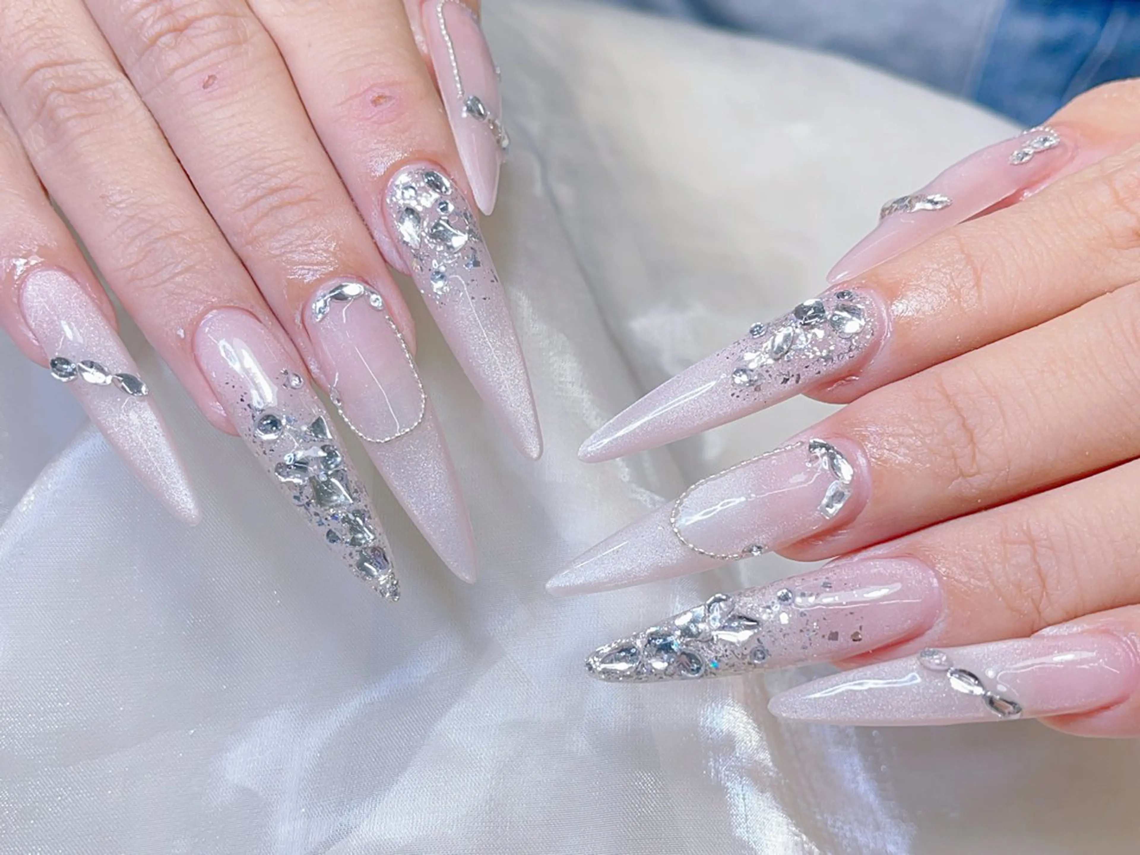 ネイル 🎀ネイルサロン エクラYUI🎀のネイルデザイン
