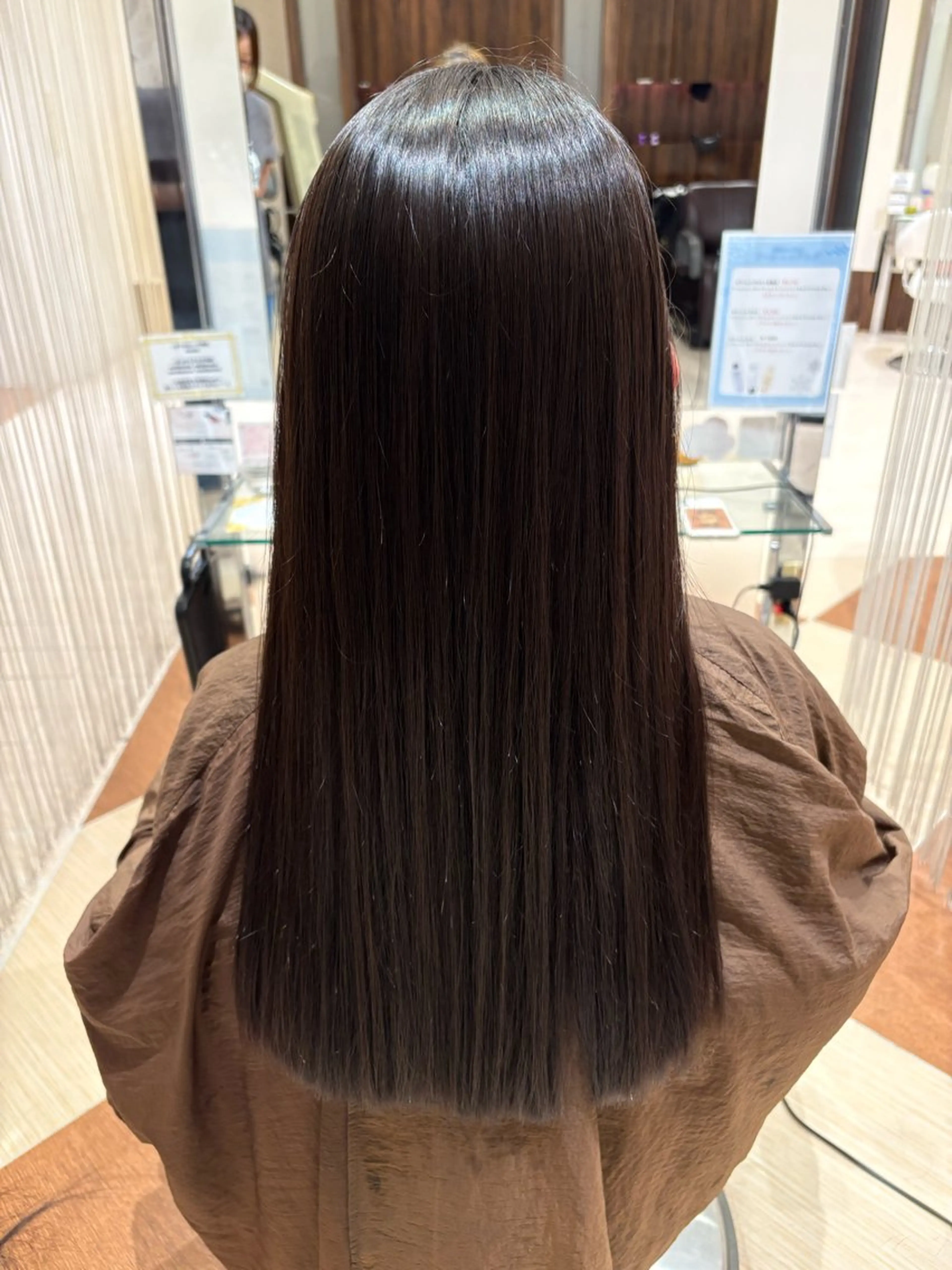ロング EARTH水沢店 さとうせいなのヘアスタイル