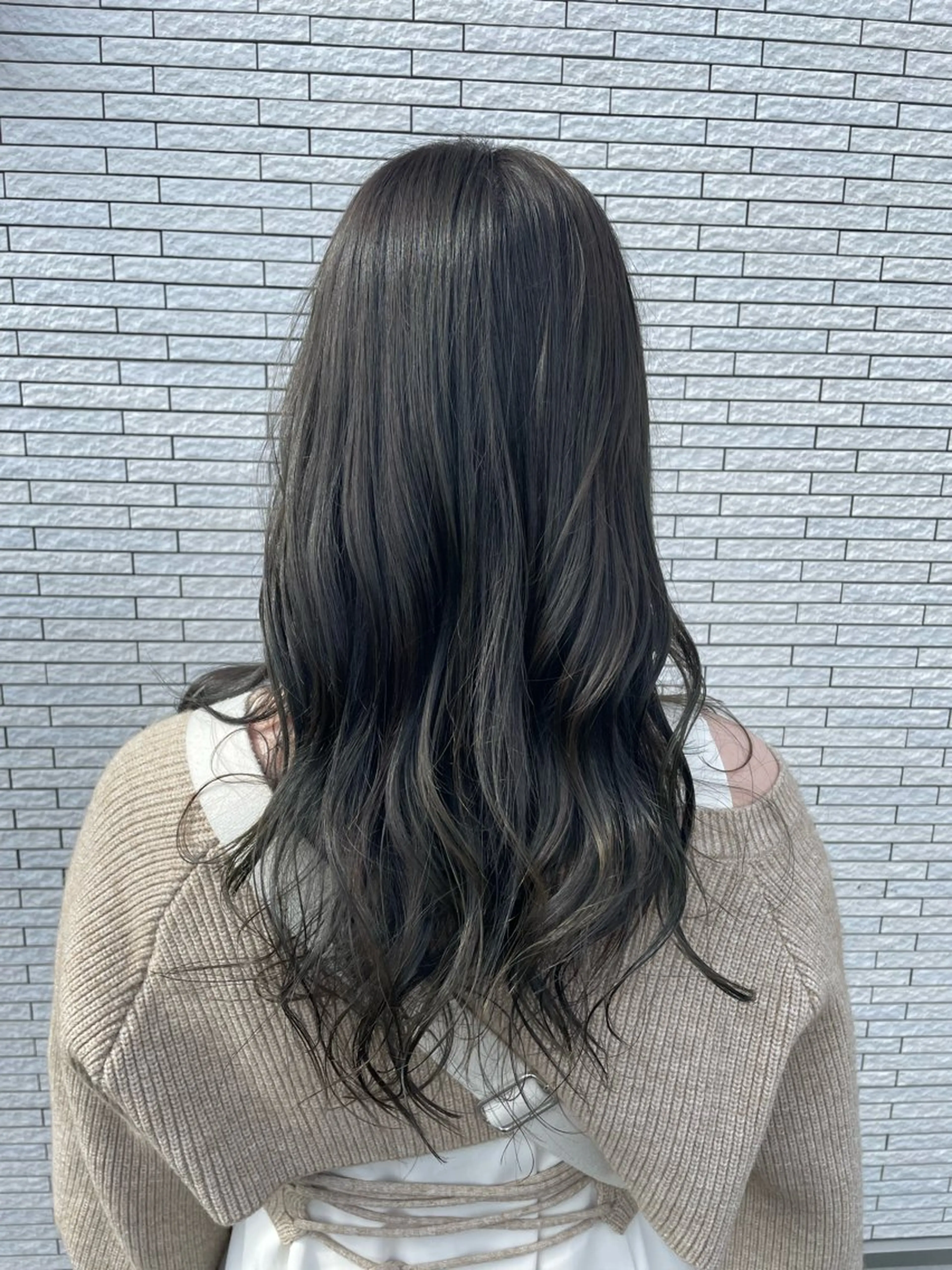 セミロング CoCooN Hiromiのヘアスタイル