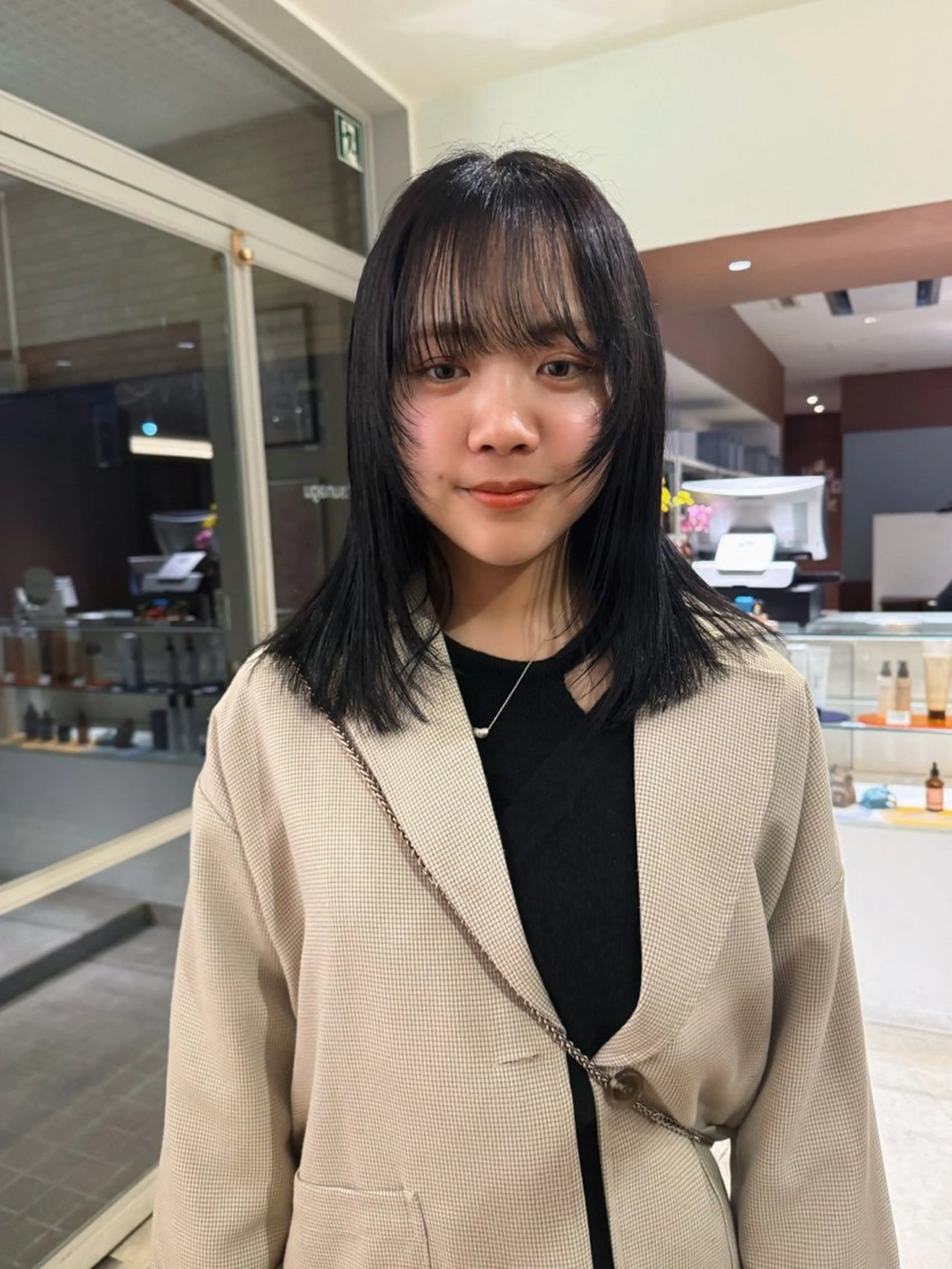 カラー 南部 綾音のヘアスタイル