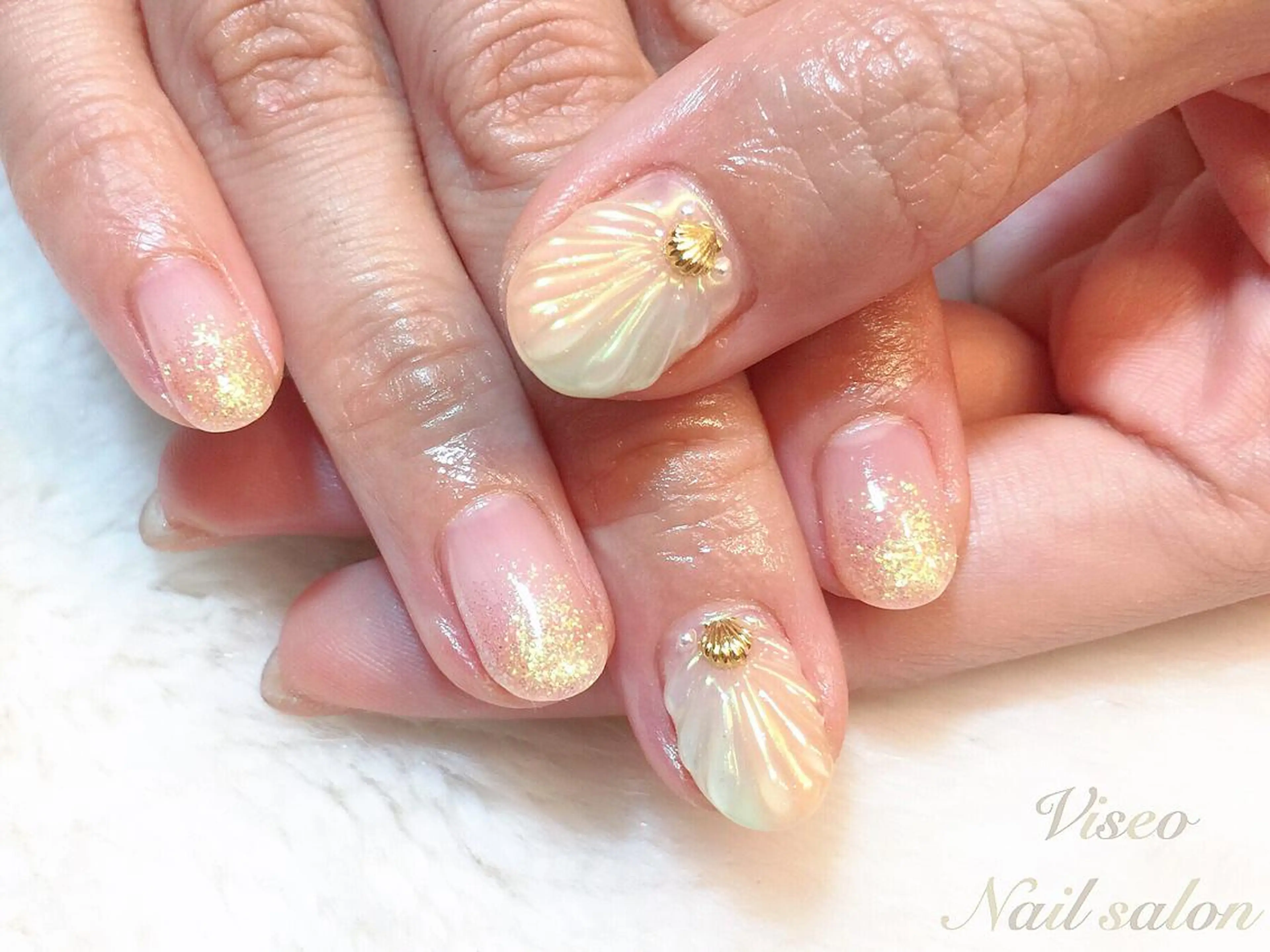 ネイル Viseo《6週間 長持ちパラジェル》のネイルデザイン