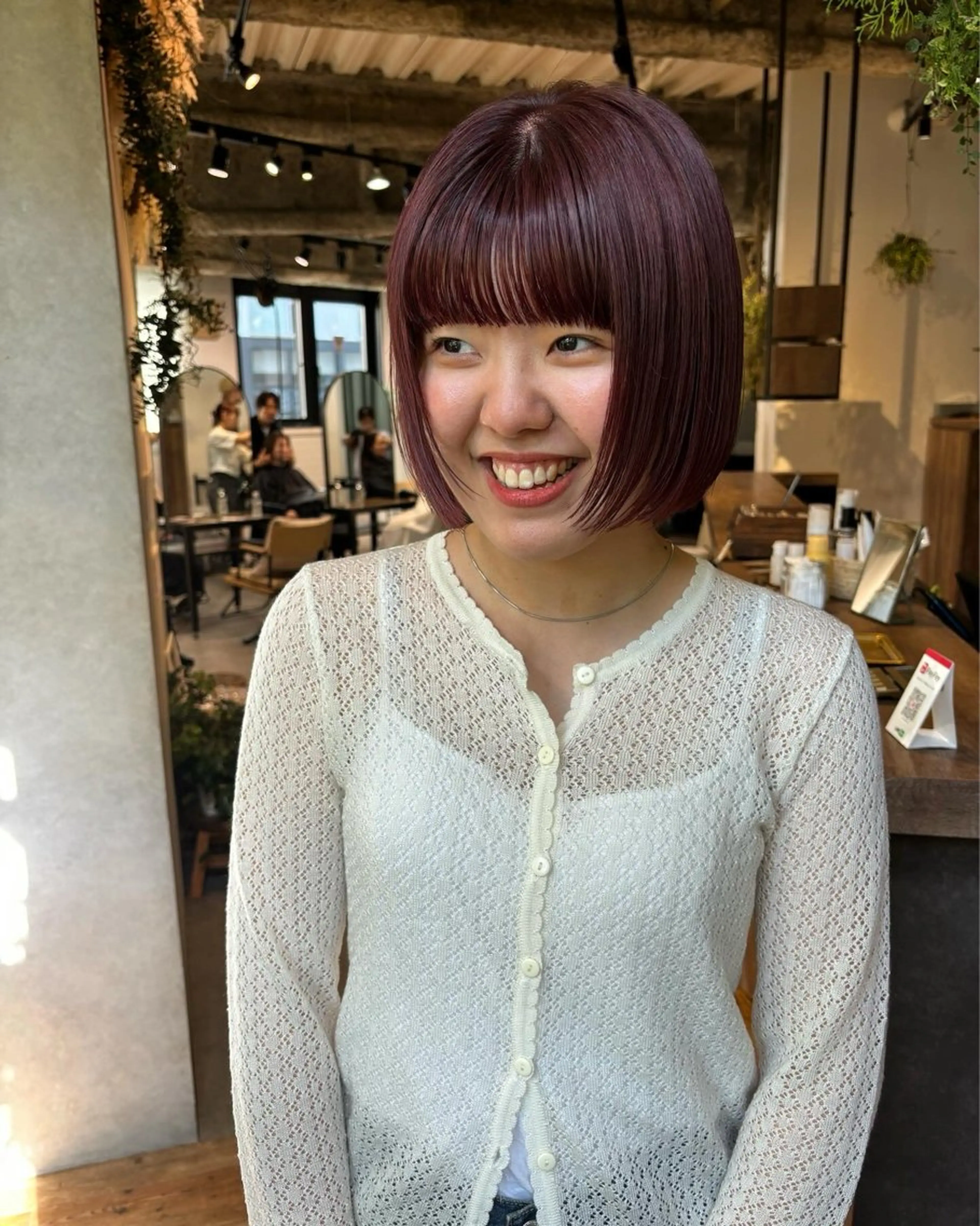 カラー ブリーチ ボルドーカラー ダブルカラー ブリーチなしカラー ヘアカラー トリートメント 無料カットモデル募集 ／ueno aiのヘアスタイル