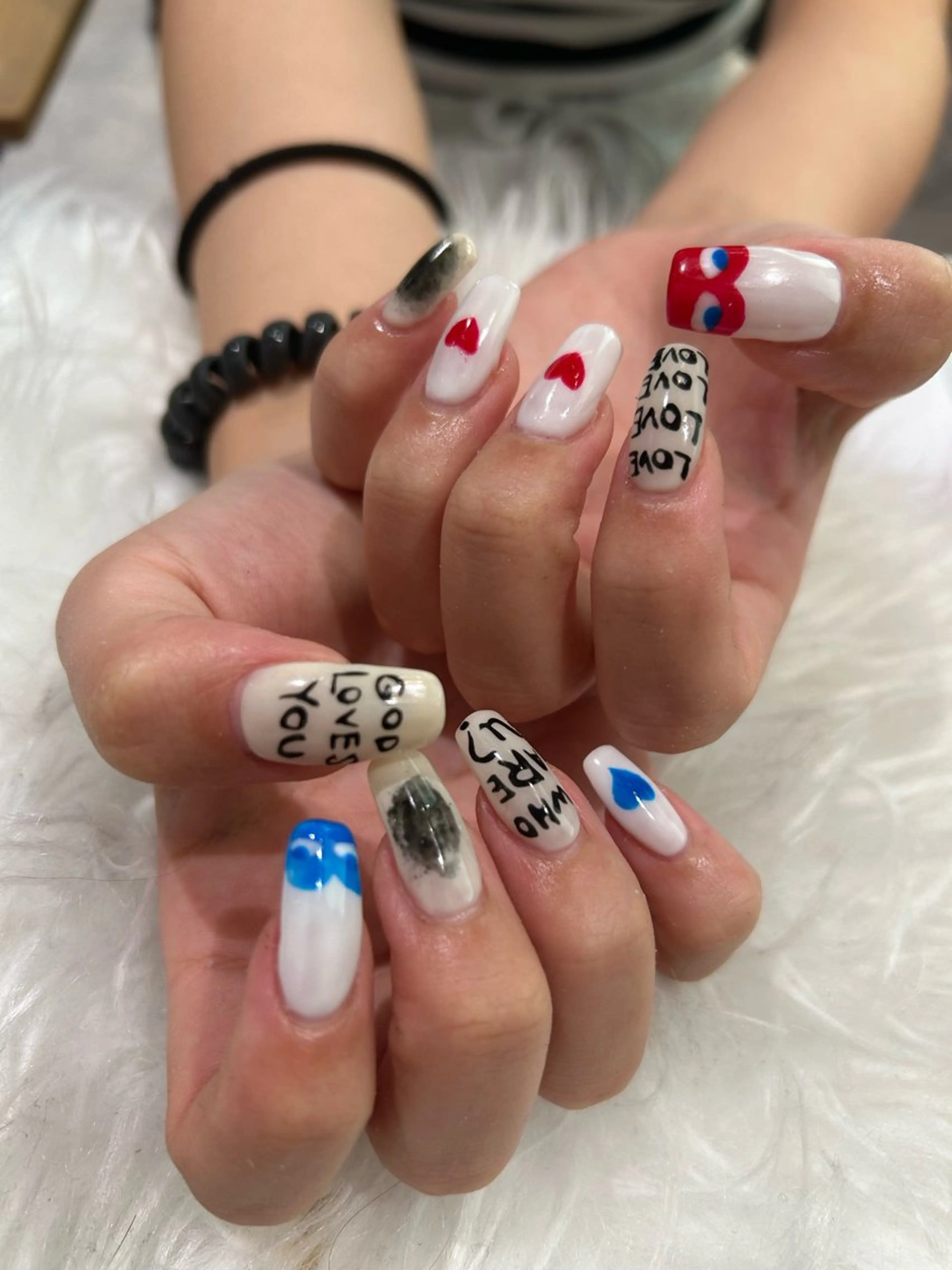 ネイル ♡ハイトーン★ ネイル/しの♡のヘアスタイル