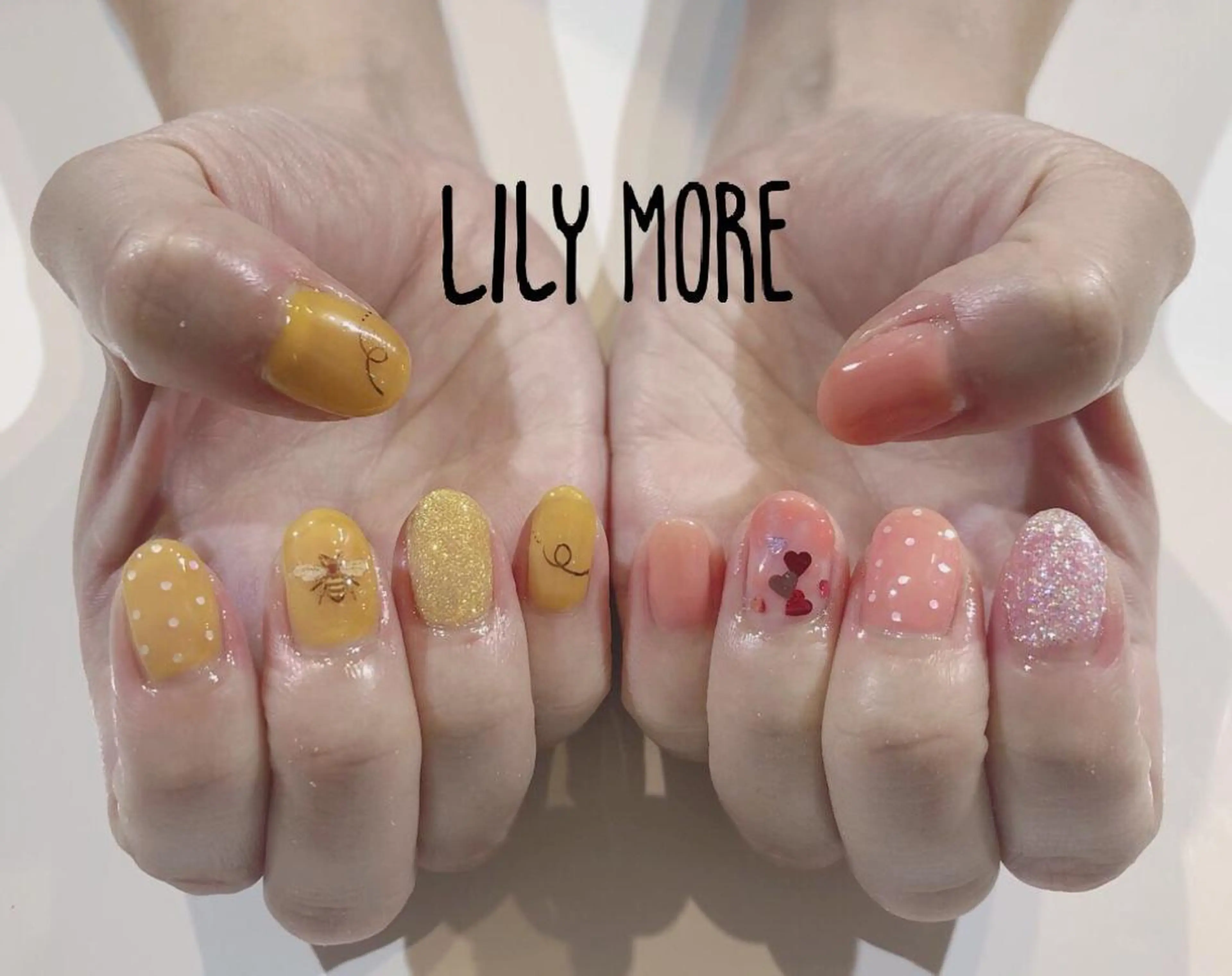 ネイル ドット Lily closetのネイルデザイン