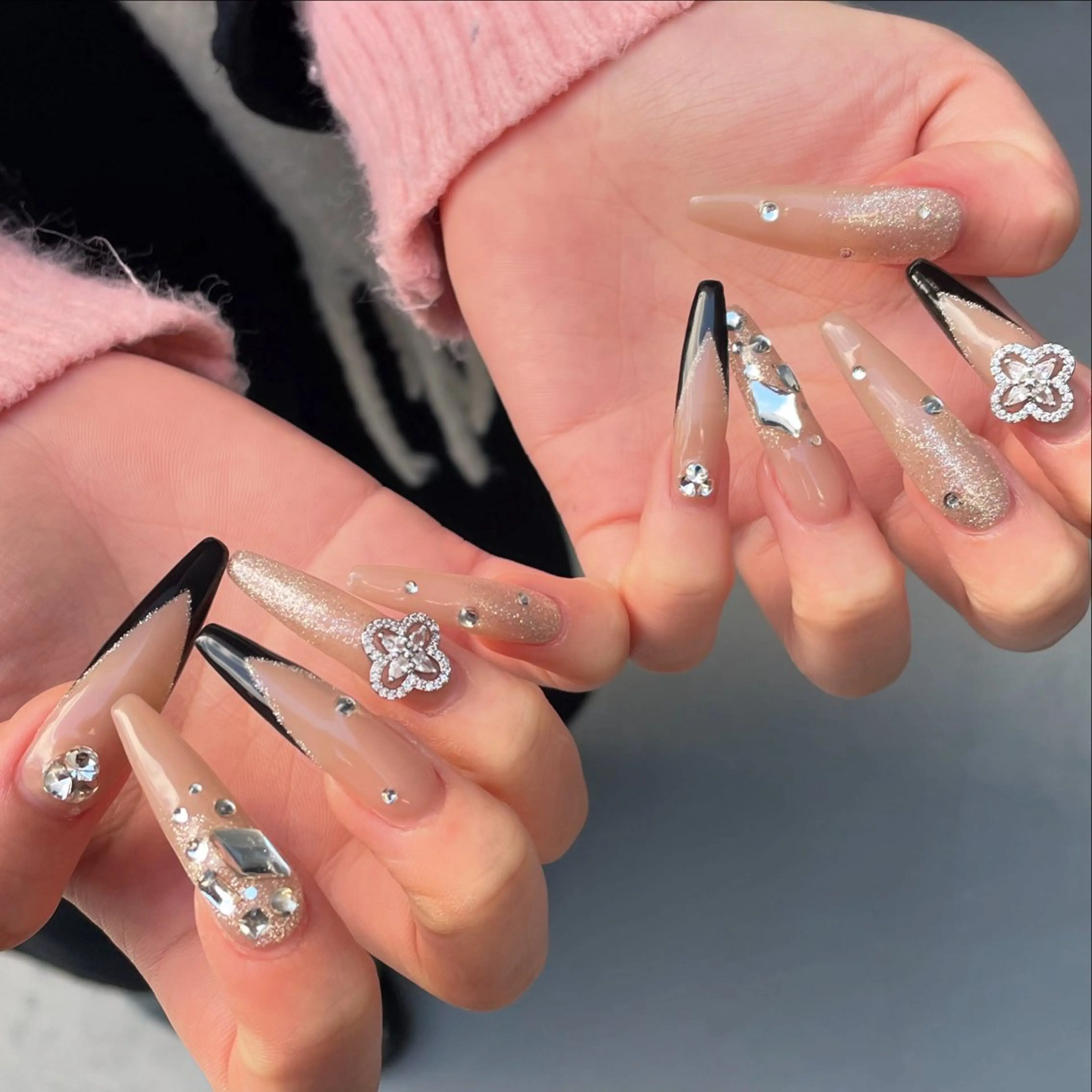 ネイル アートネイル スカルプネイル ネイルチップ ハンドネイル IROHA NAIL 横山佳那のネイルデザイン