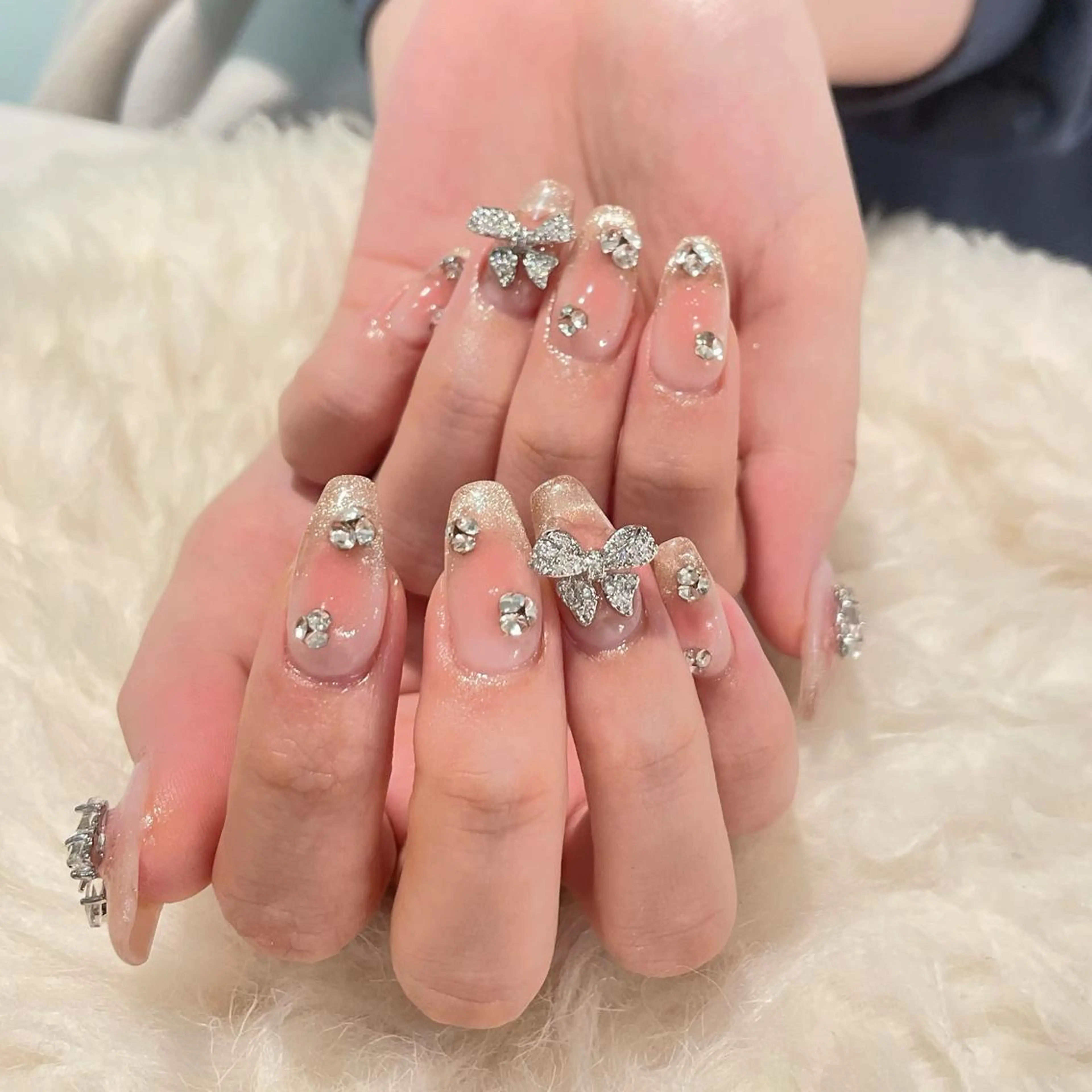 ネイル チークネイル マグネットネイル D.d Nail Moeのネイルデザイン