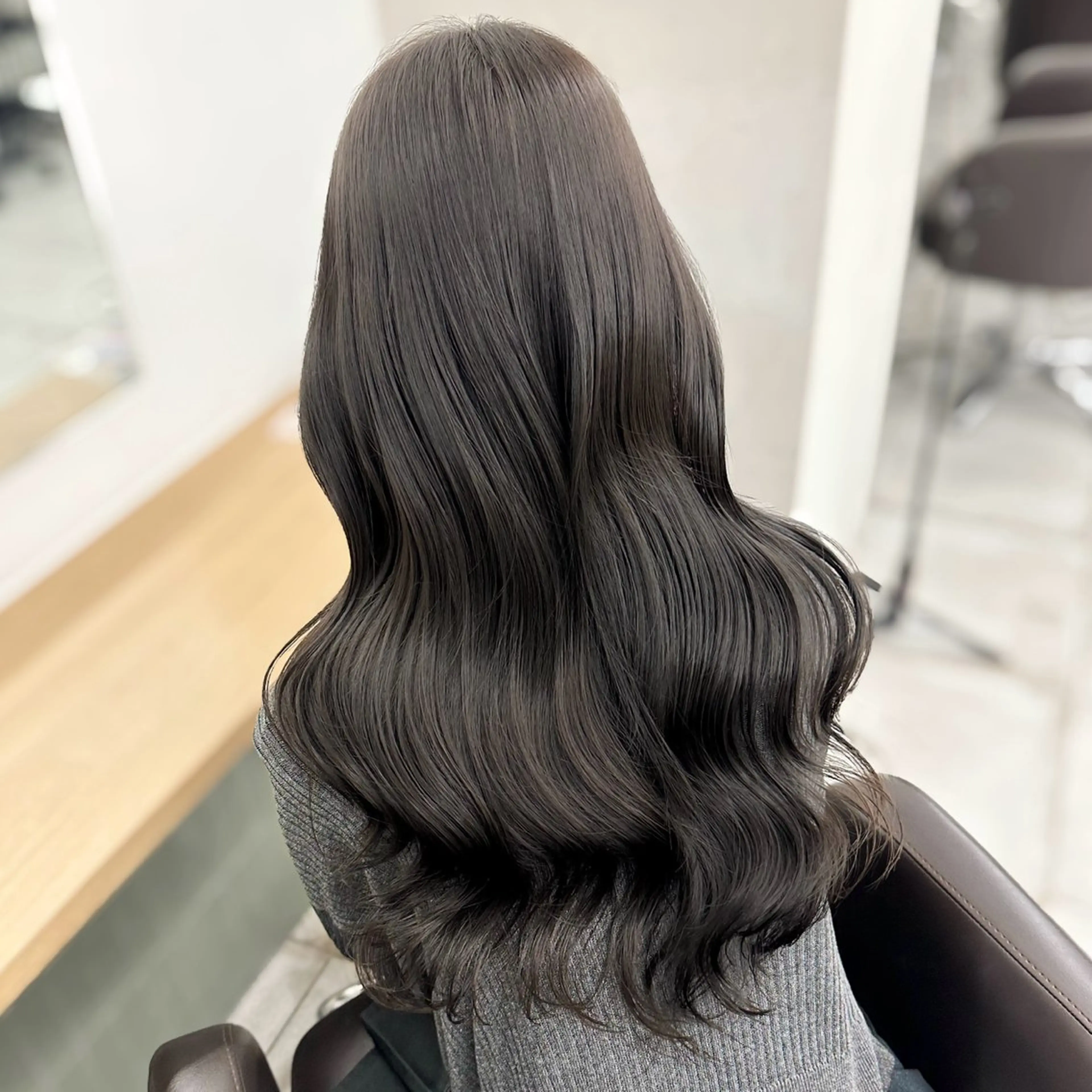 ロング カラー カット ヘアカラー トリートメント ブリーチなし/レイヤ ー特化🌈Tommyのヘアスタイル