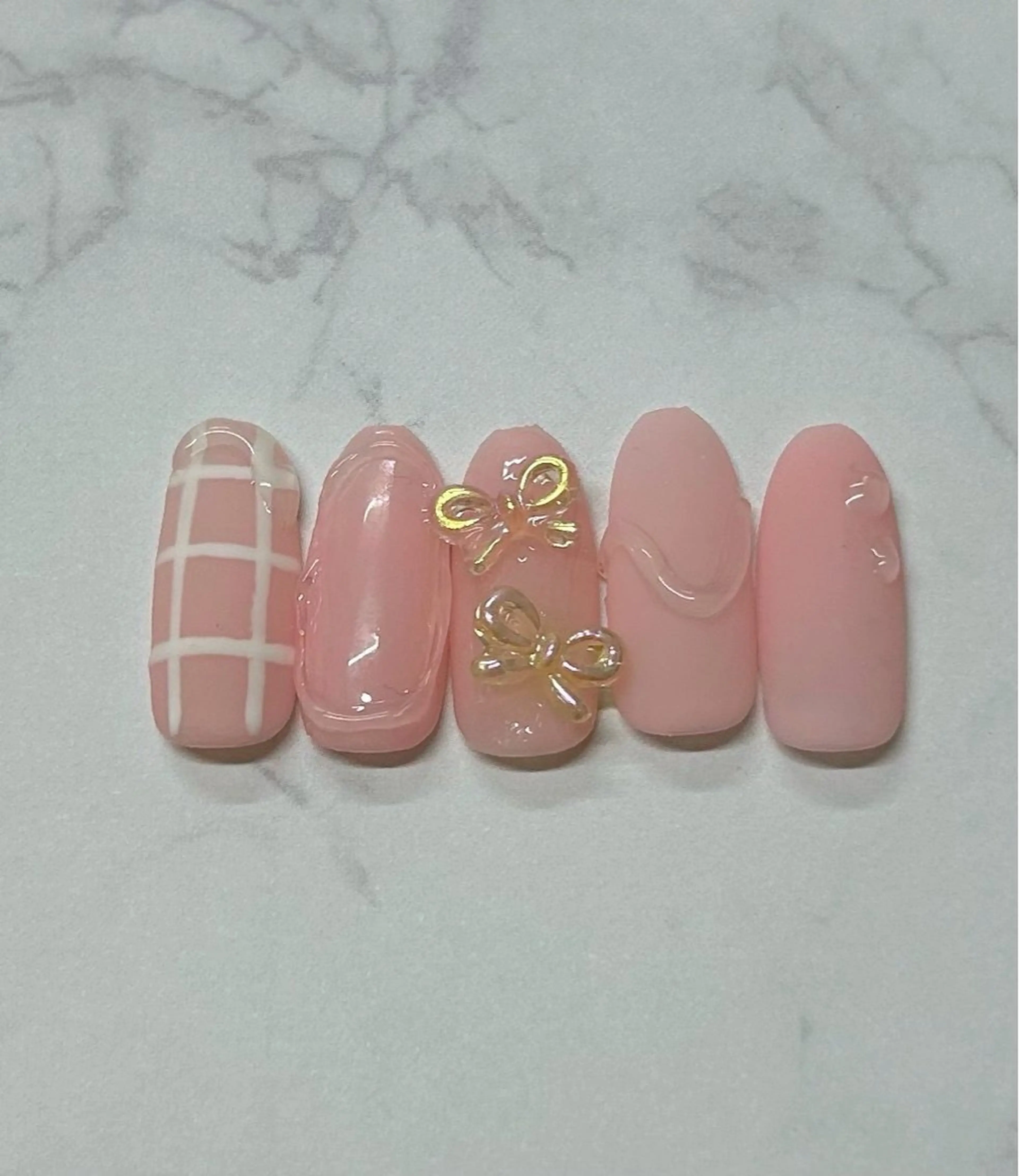 ネイル コルン 加藤のネイルデザイン