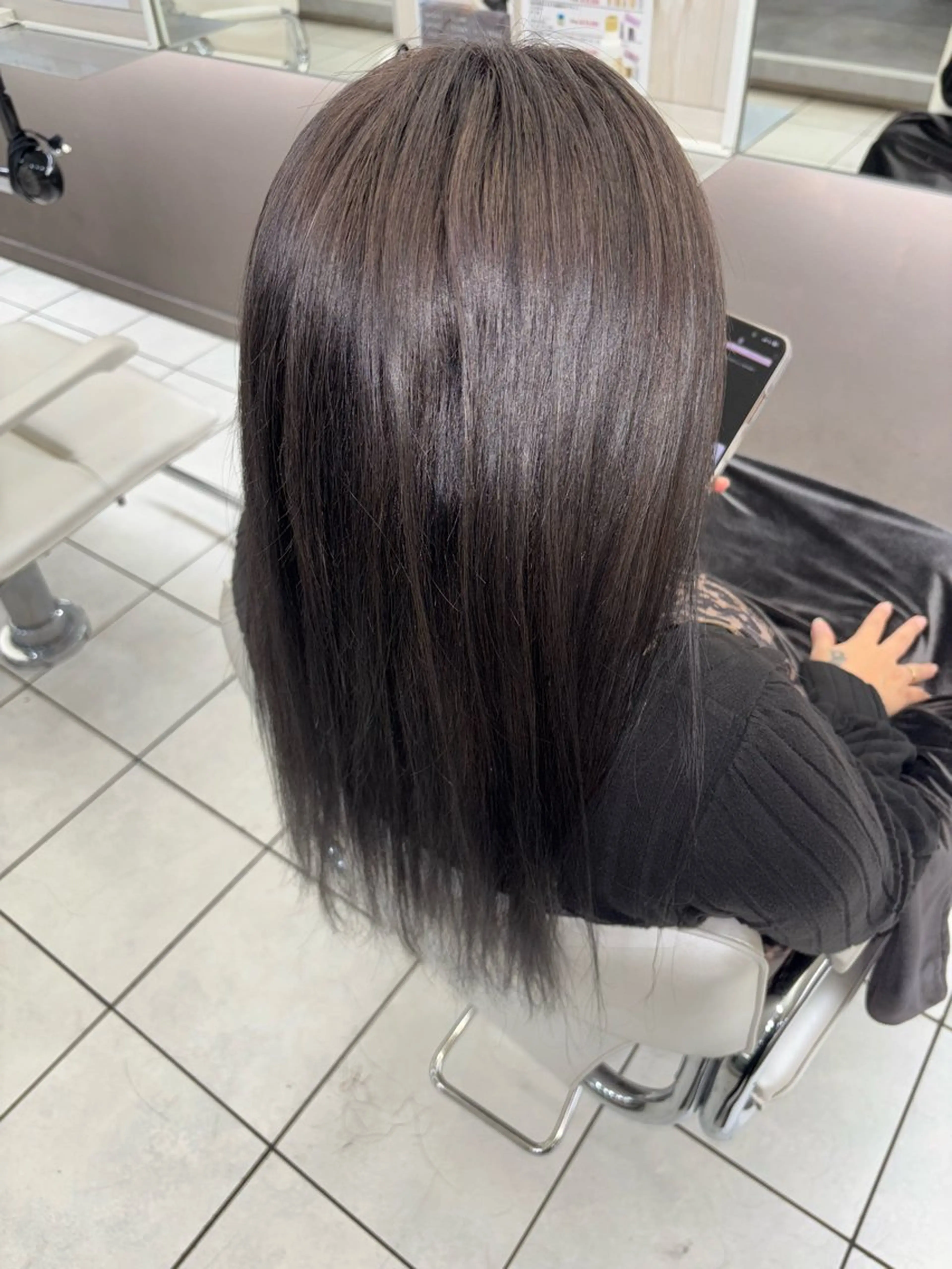 カラー ヘアカラー トリートメント 🌟美髪縮毛矯正🌟 吉田早弥のヘアスタイル