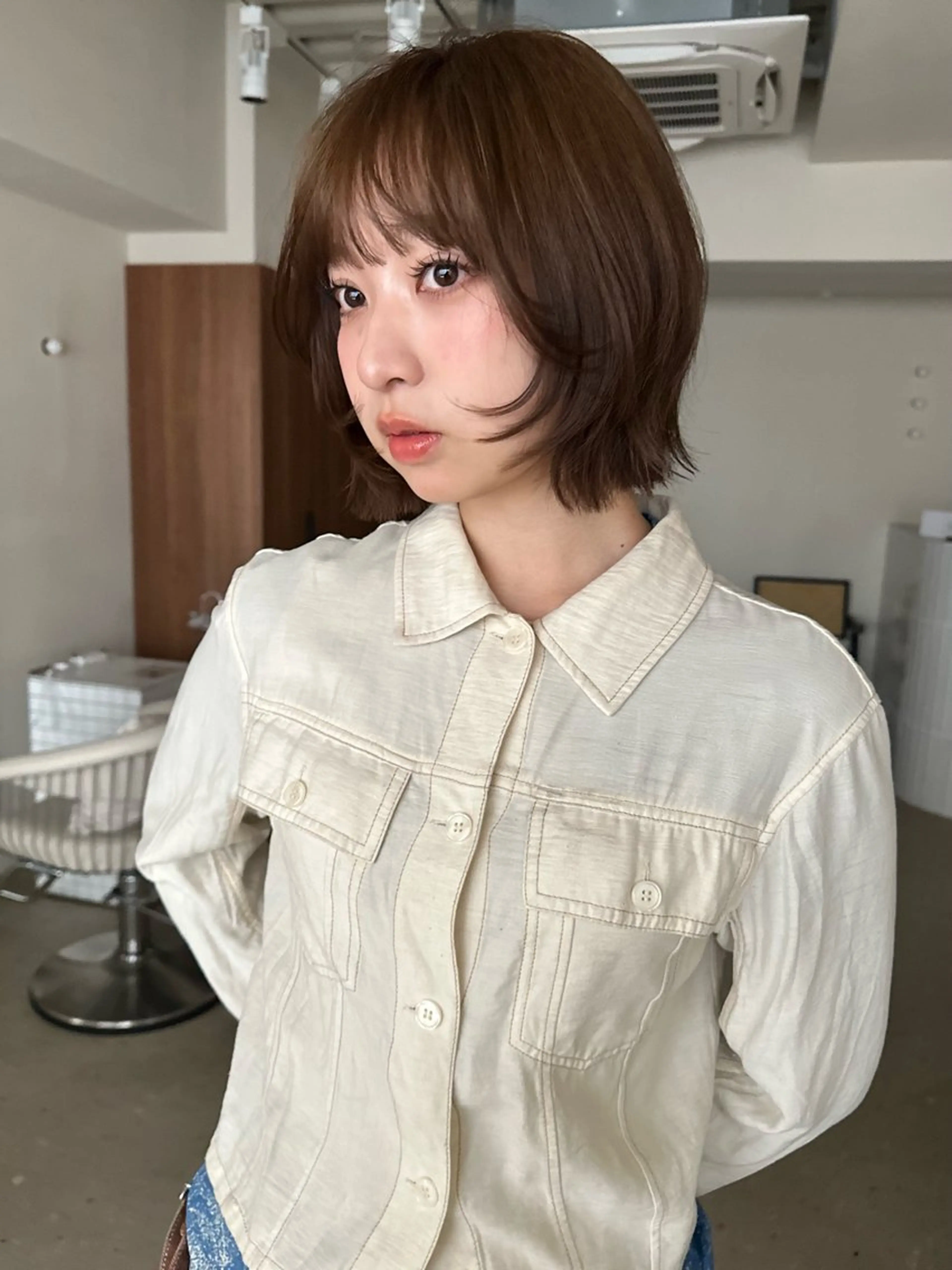 ショート カラー ボブレイヤー ベージュカラー オリーブベージュ ボブ レイヤーカット カット ヘアカラー トリートメント ボブ/似合わせ レイヤーcocomoのヘアスタイル