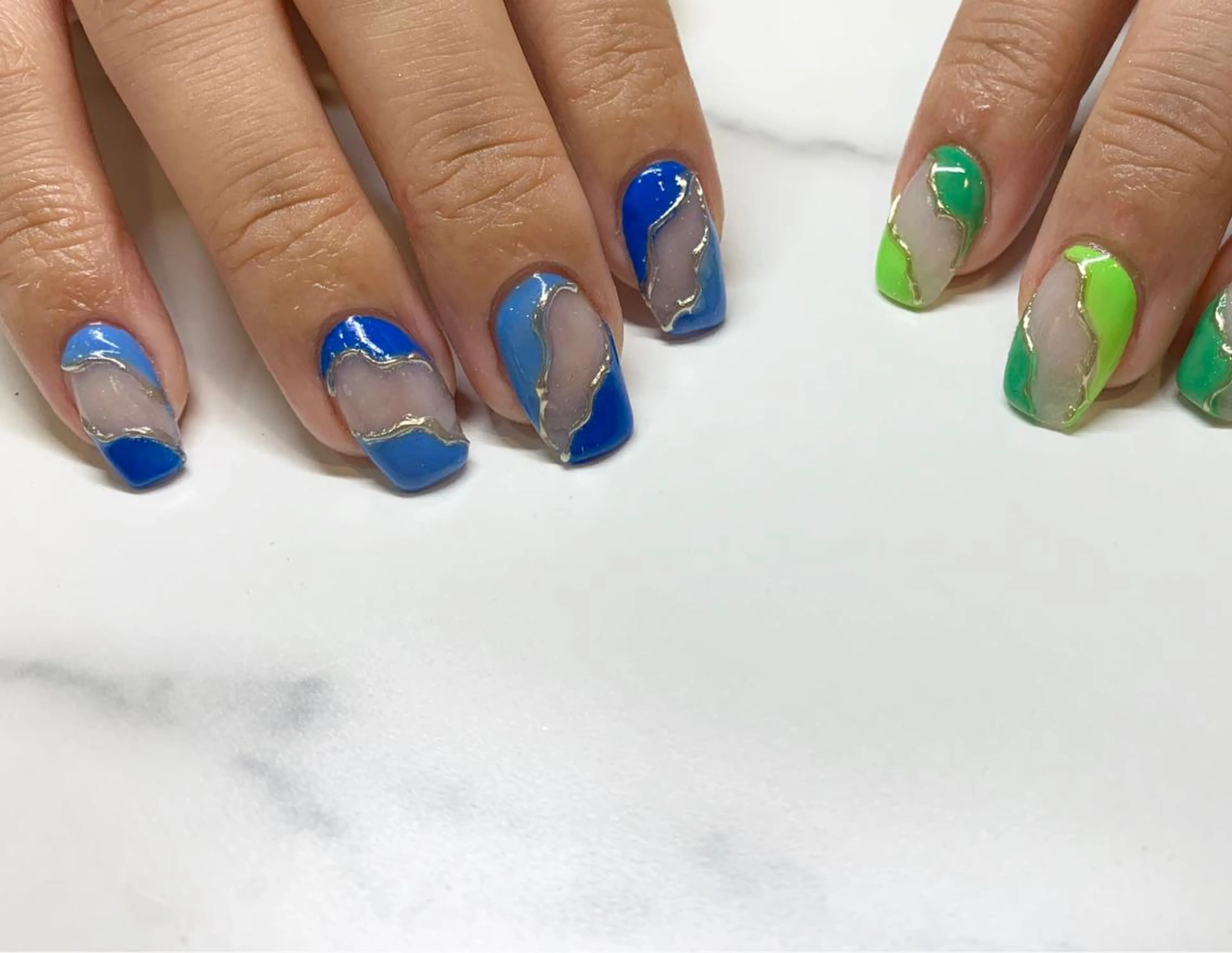 ネイル ミラーネイル *･*MIMnail 1号店･*:･*のネイルデザイン