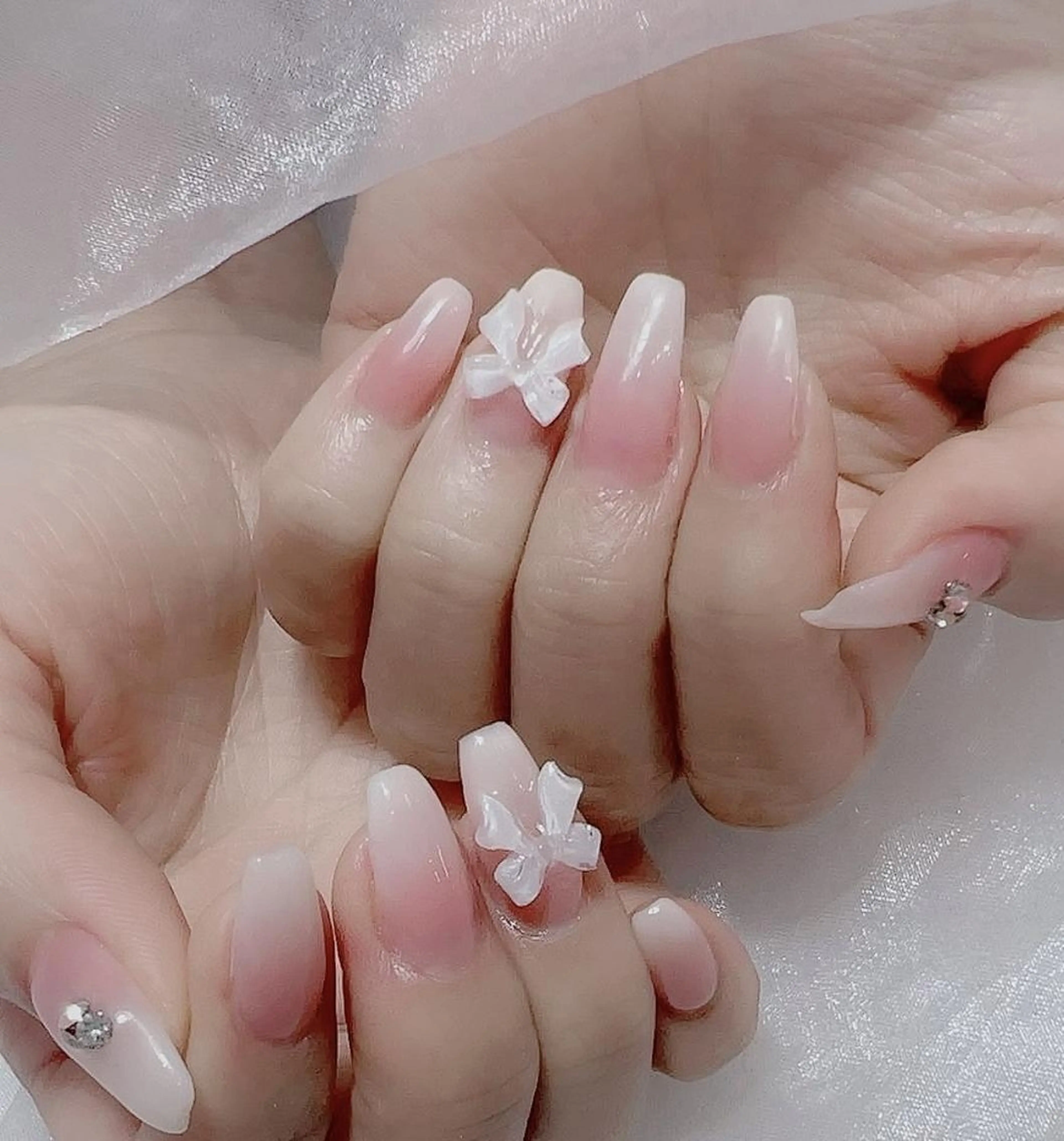 ネイル VIVIAN リサのネイルデザイン