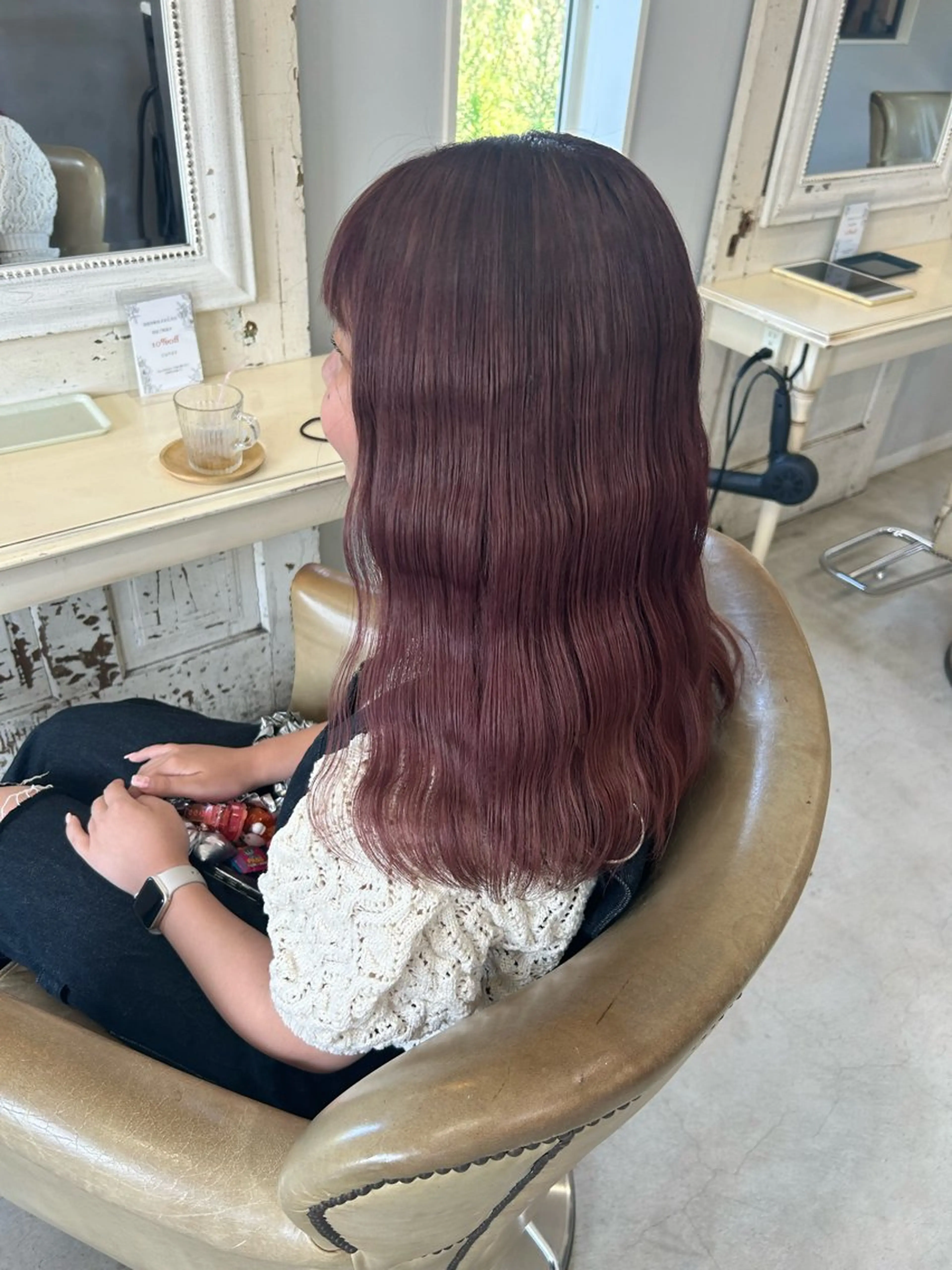 セミロング ayumi ／透明感カラーのヘアスタイル