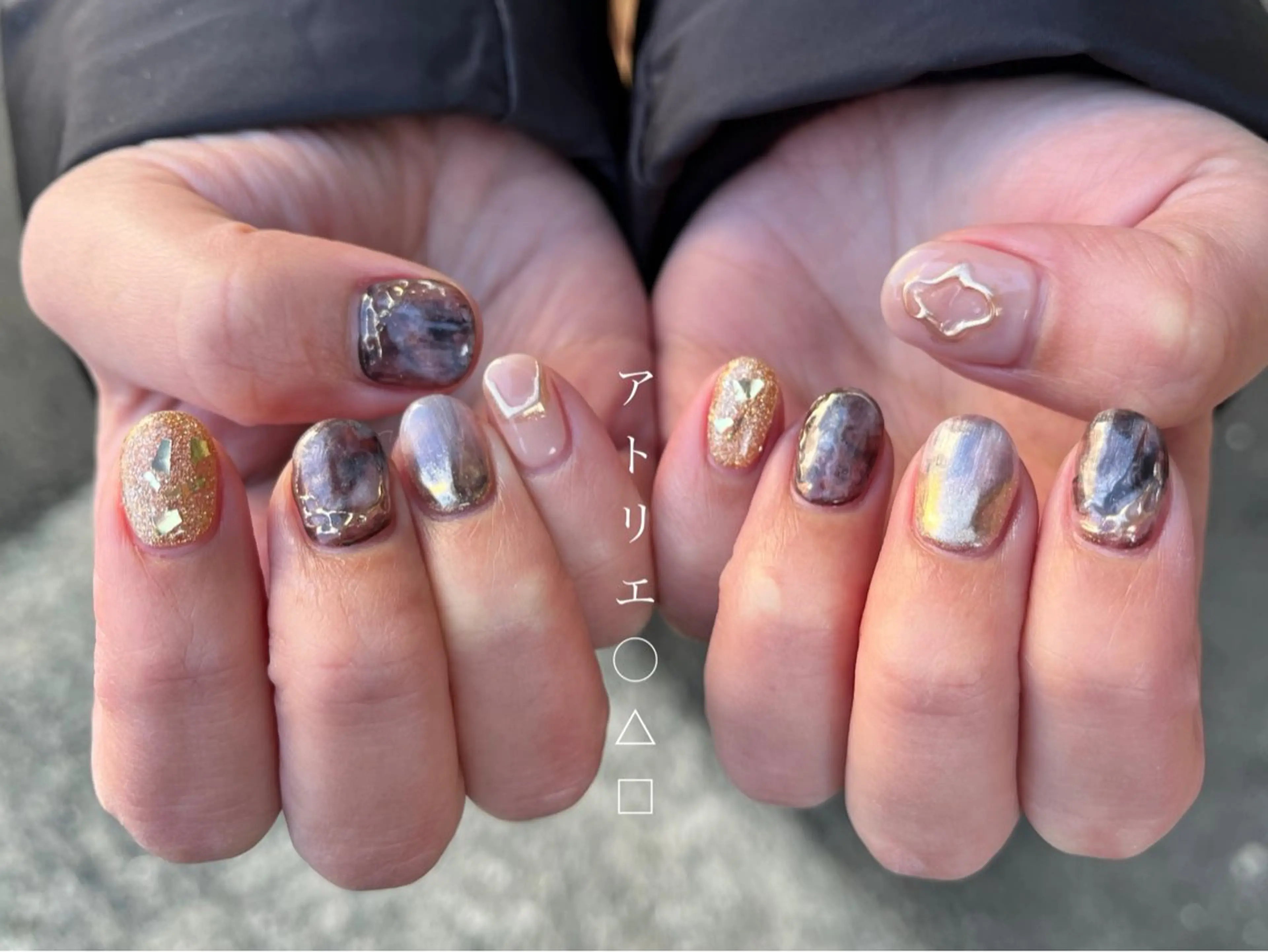 ネイル ハンドネイル アトリエ ○△□のネイルデザイン
