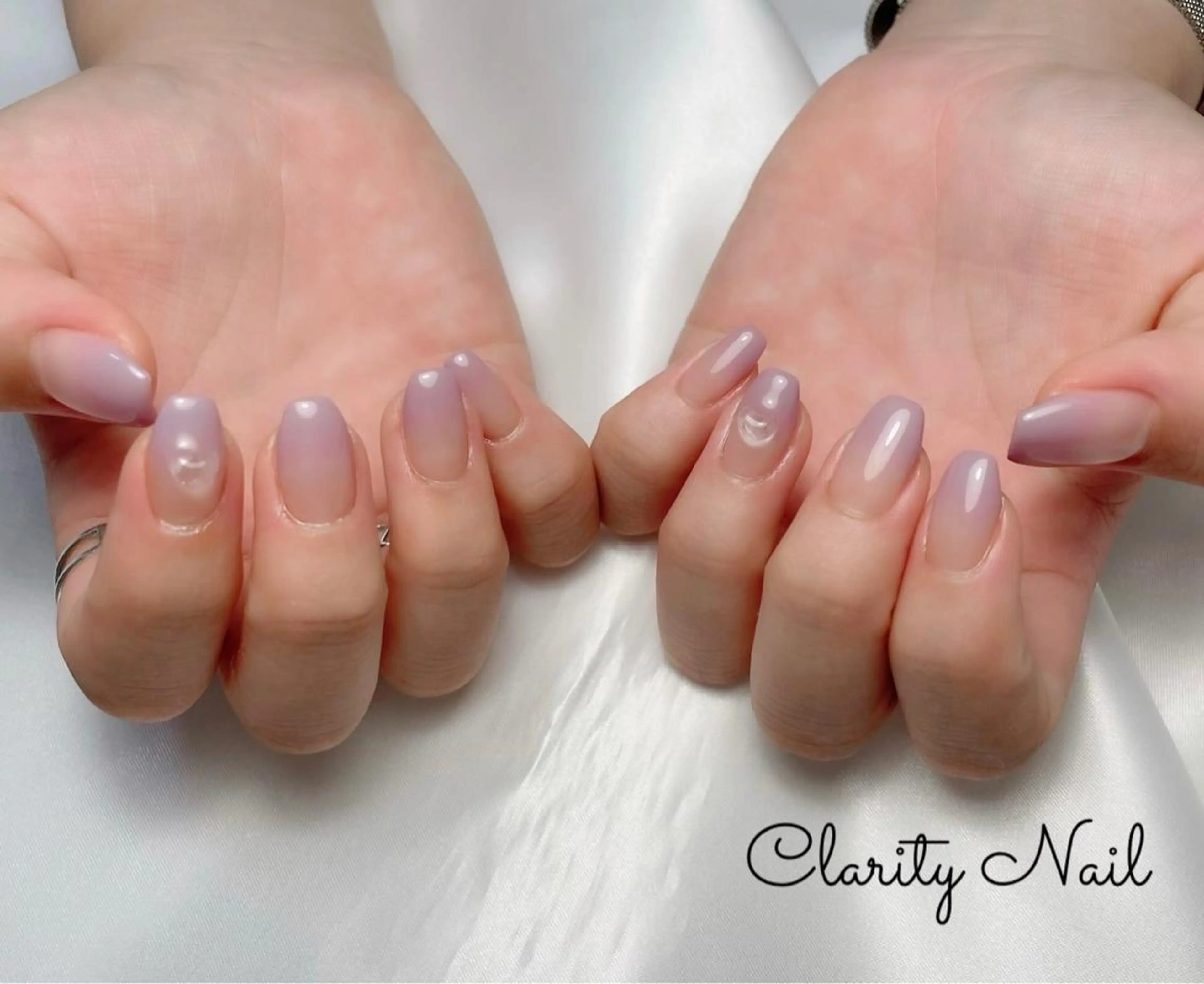 ネイル グラデーション ハンドネイル Clarity Nailのネイルデザイン