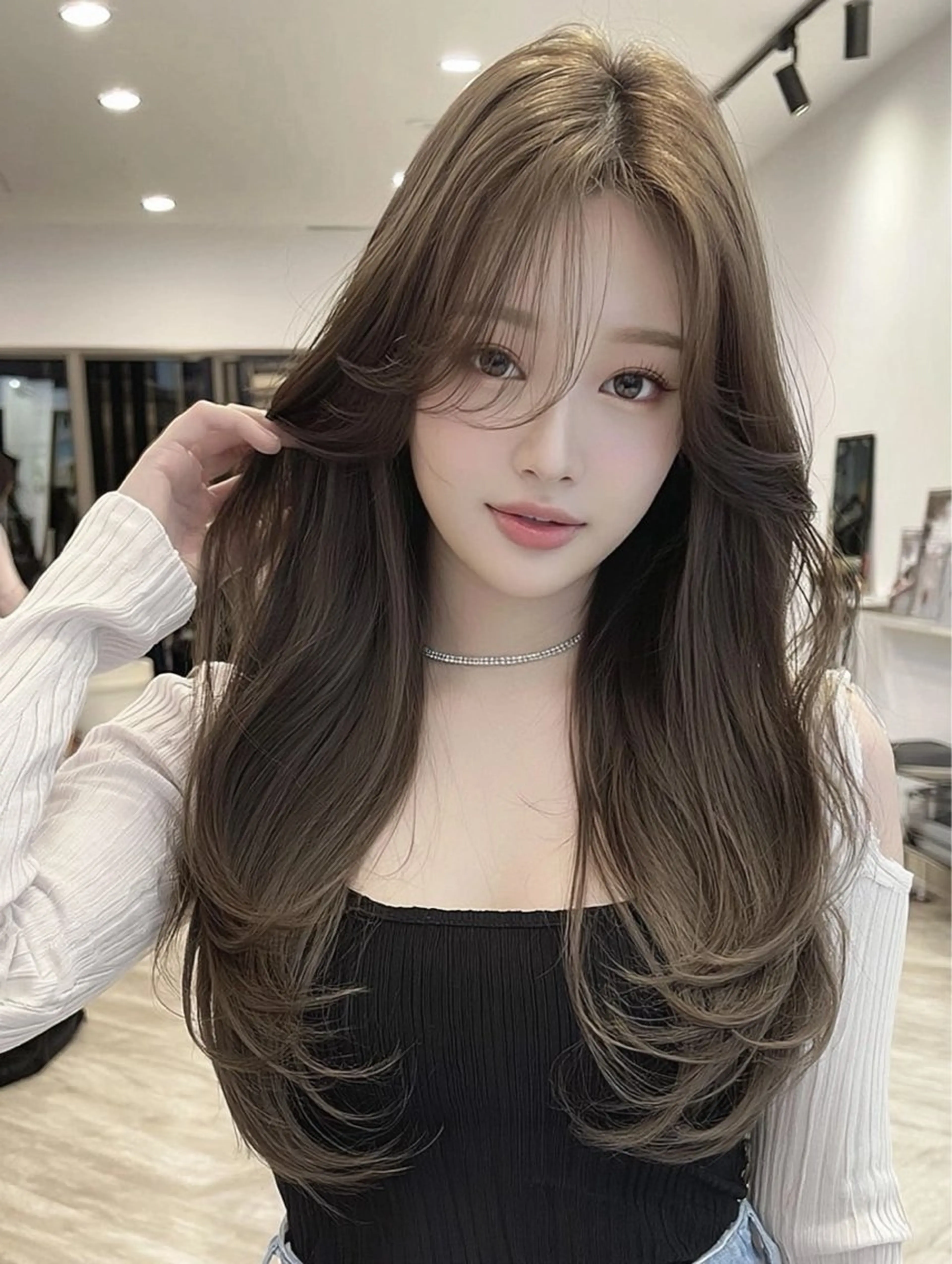 ロング 髪質改善 韓国風ヘア レイヤーカット 似合わせカット シースルーバング カット ヘアカラー Ayumu ／京都/西院のヘアスタイル