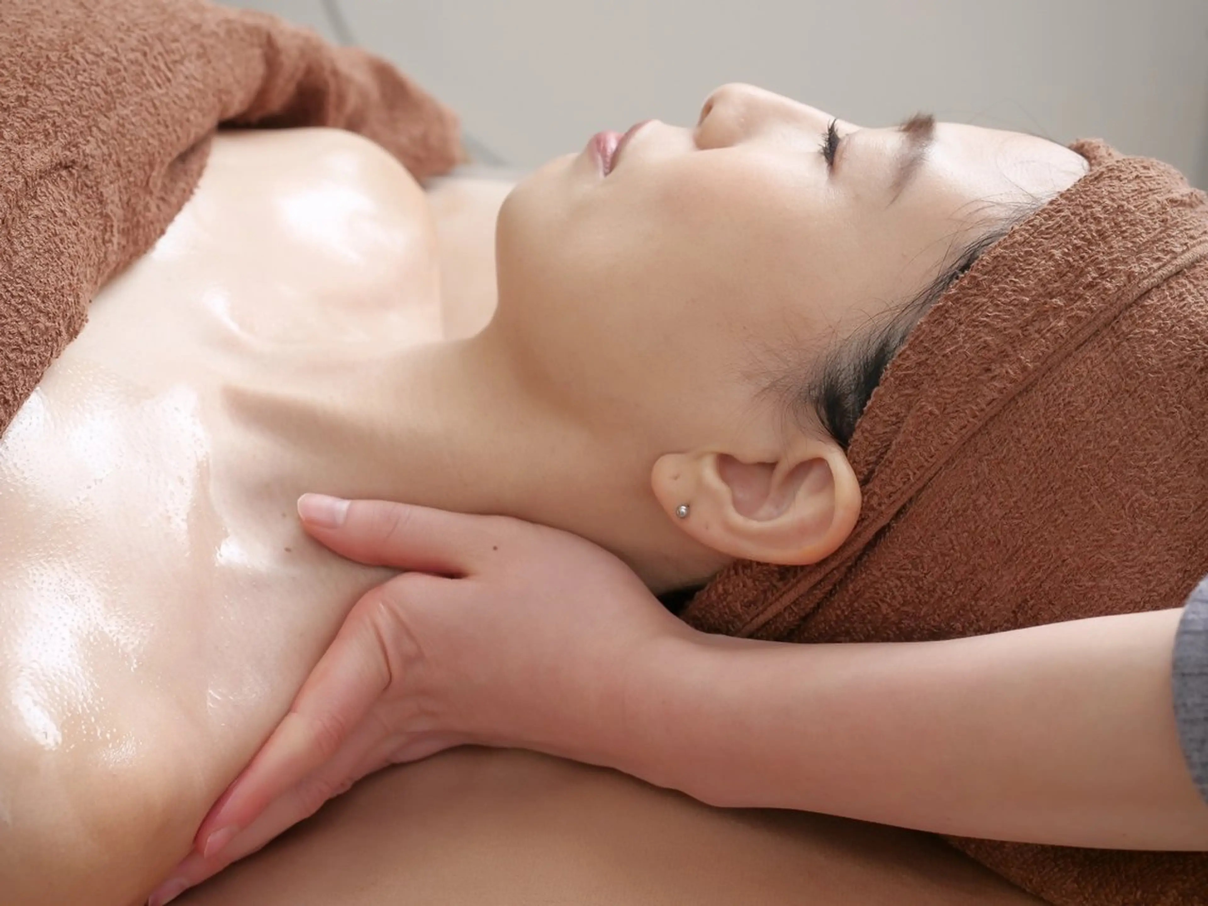 心斎橋痩身ダイエット 韓国.美容鍼.小顔のエステ・リラクイメージ